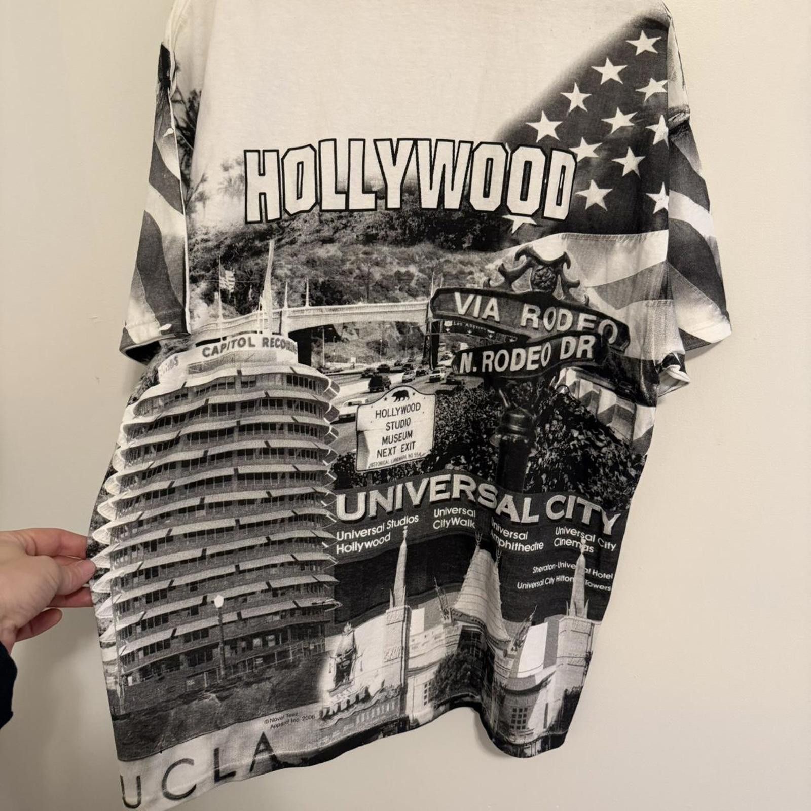 Other vintage Hollywood all over print t shirt XXL 00s Size US XXL / EU 58 / 5 - 5 Thumbnail