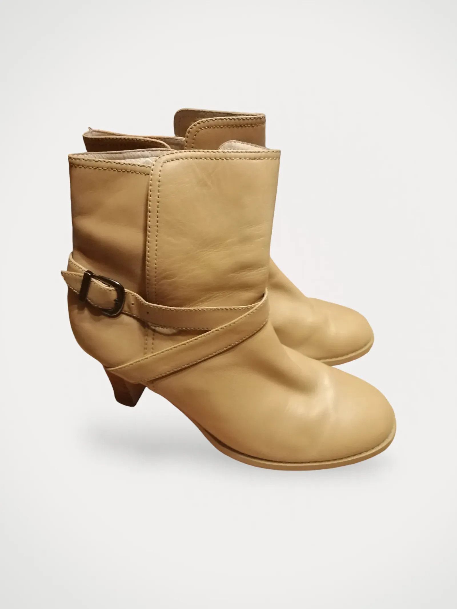 Whyred Whyred Pallenberg Heels Size US 9 / IT 39 - 1 Thumbnail