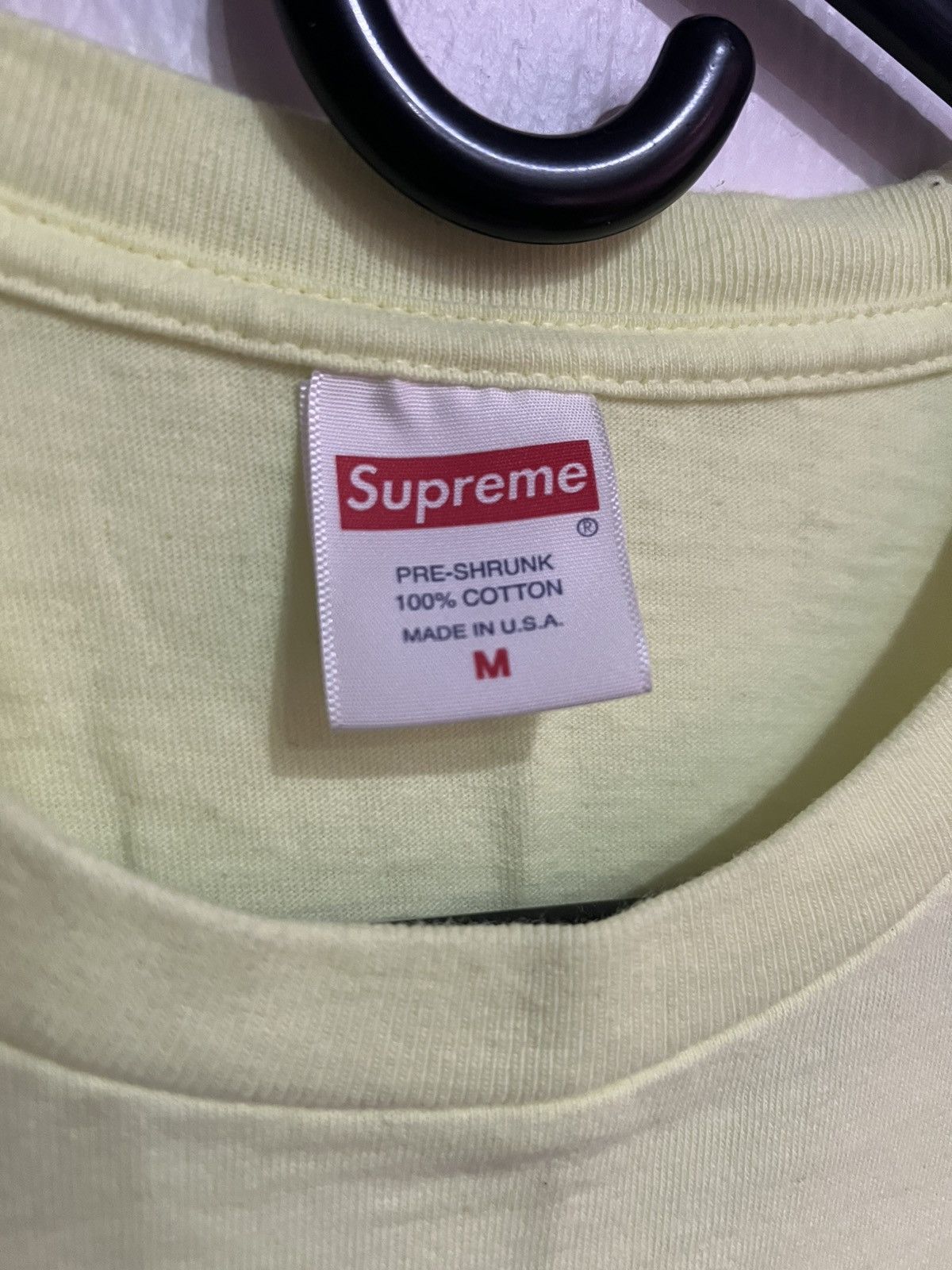 Supreme Supreme Water Gun Tee Size US M / EU 48-50 / 2 - 2 Thumbnail