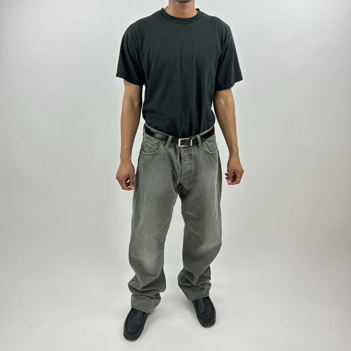 vintage Y2K HUGO BOSS Wide Leg Bootcut Fade Wash Denim jeans