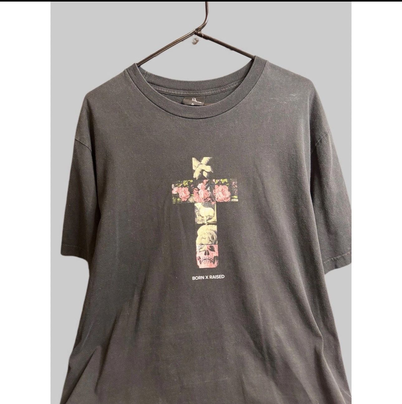 Born X Raised Born X Raised XL Shirt Black Cross Roses Skulls Crucify Tee Size US XL / EU 56 / 4 - 2 Thumbnail