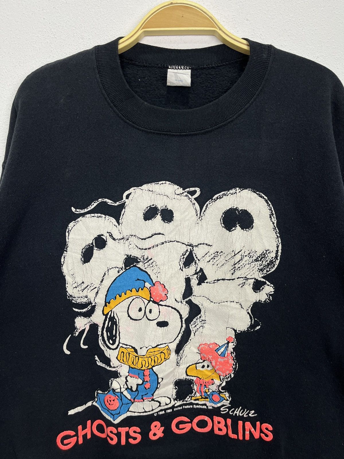Vintage Vintage 1965 Sweatshirt Distressed Ghosts & Goblins Peanuts Size US L / EU 52-54 / 3 - 3 Thumbnail