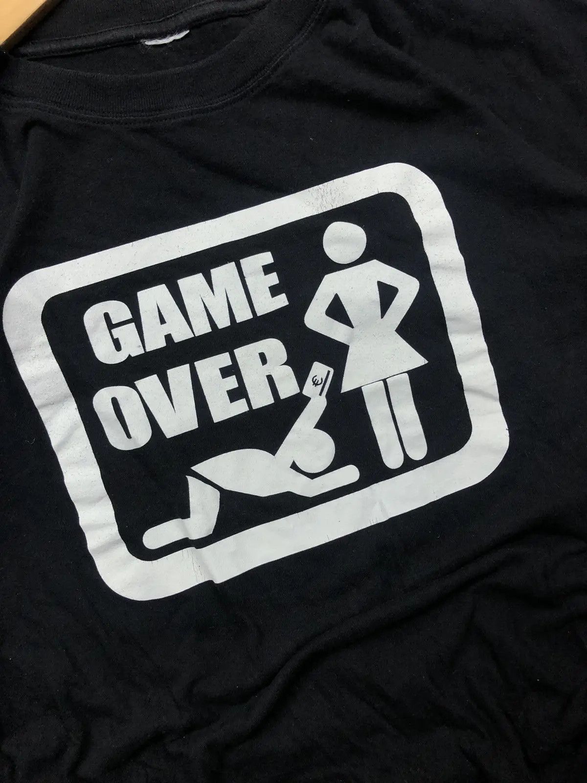 Band Tees GAME OVER Vintage Humor Merch Print Tshirt Streetwear Size US XL / EU 56 / 4 - 4 Thumbnail
