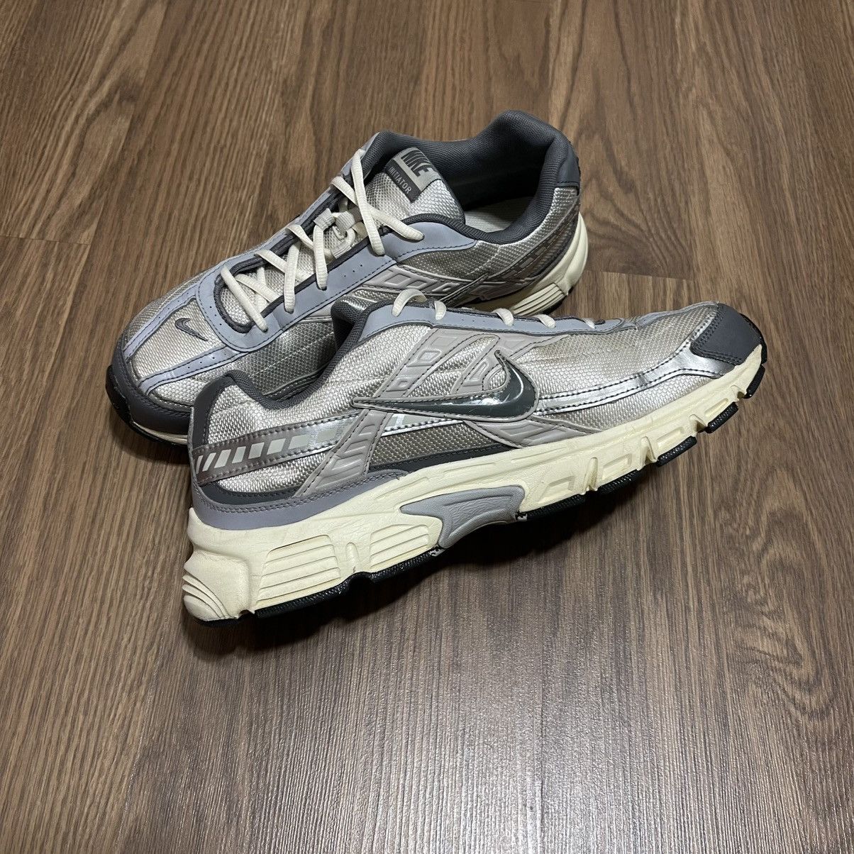 Nike Nike Initiator Men's Running Shoe Size US 12 / EU 45 - 8 Thumbnail