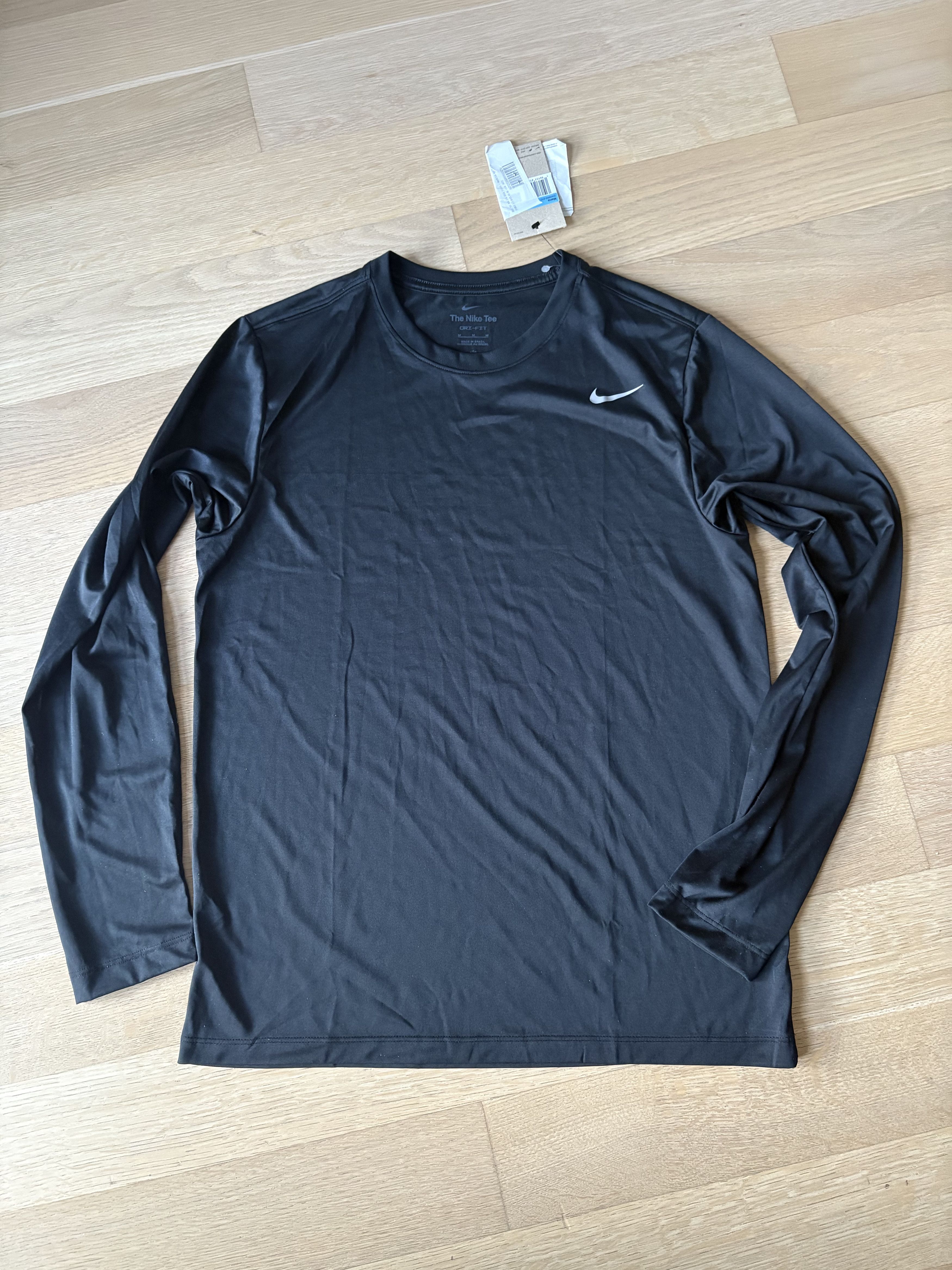 Nike Nike black log sleeve t-shirt Size US M / EU 48-50 / 2 - 2 Thumbnail