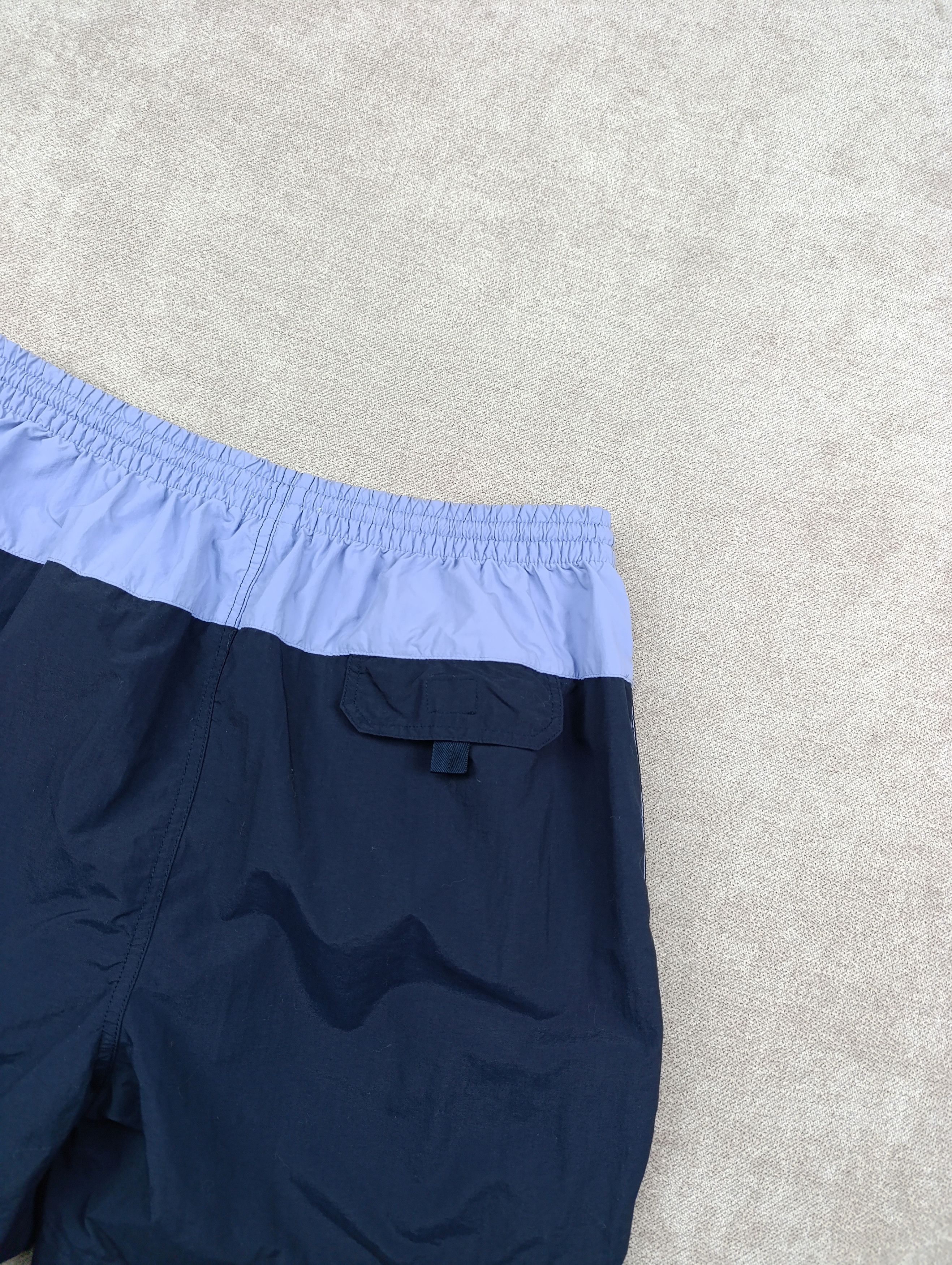 Vintage YVES SAINT LAURENT YSL VINTAGE MENS NYLON BEACH SHORTS Size US 34 / EU 50 - 13 Thumbnail