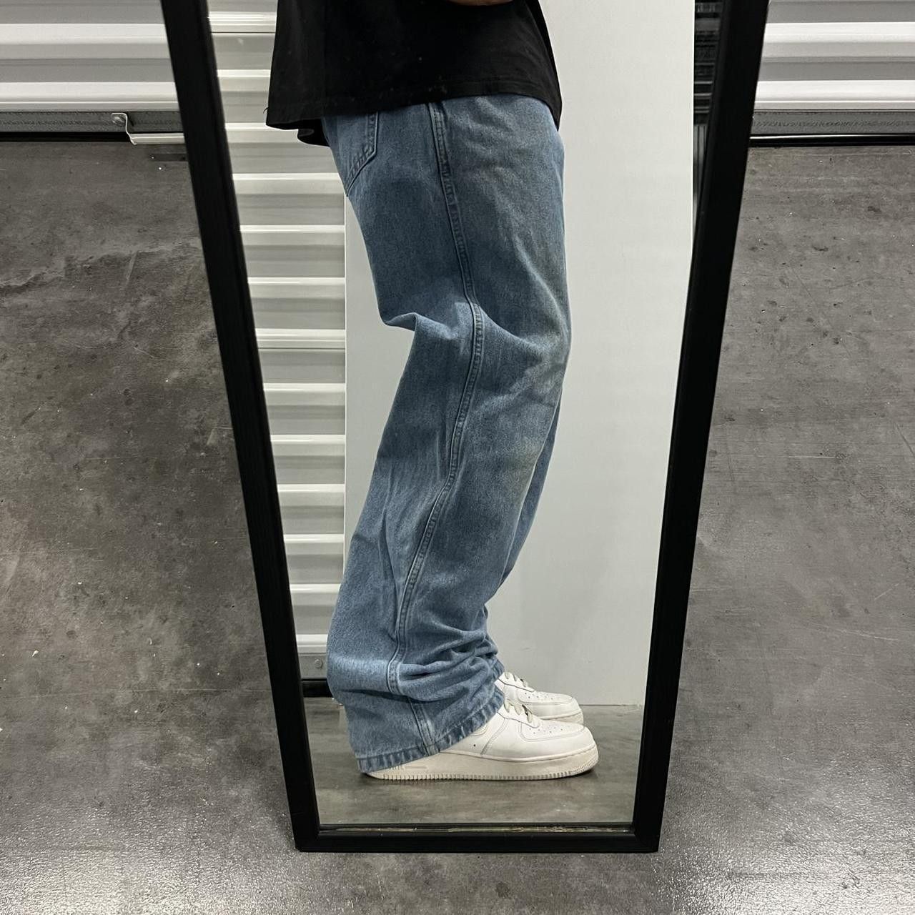 Vintage Vintage Y2K/2000s Super Baggy Medium Wash Skater Style Denim Jeans! Size US 36 / EU 52 - 2 Thumbnail