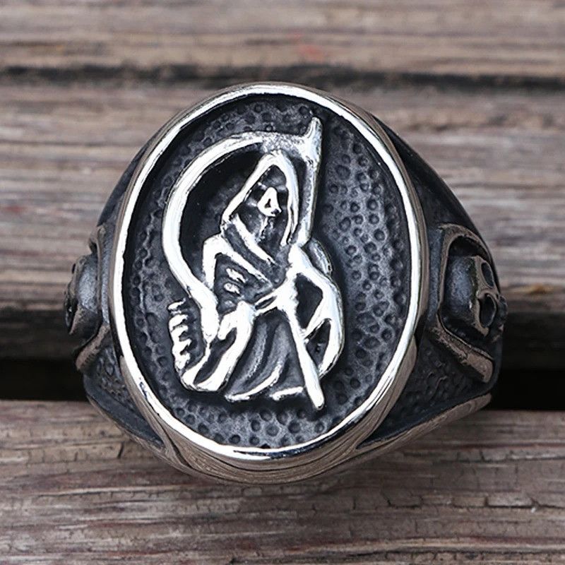 Vintage Gothic Skull Ring Size ONE SIZE - 1 Thumbnail