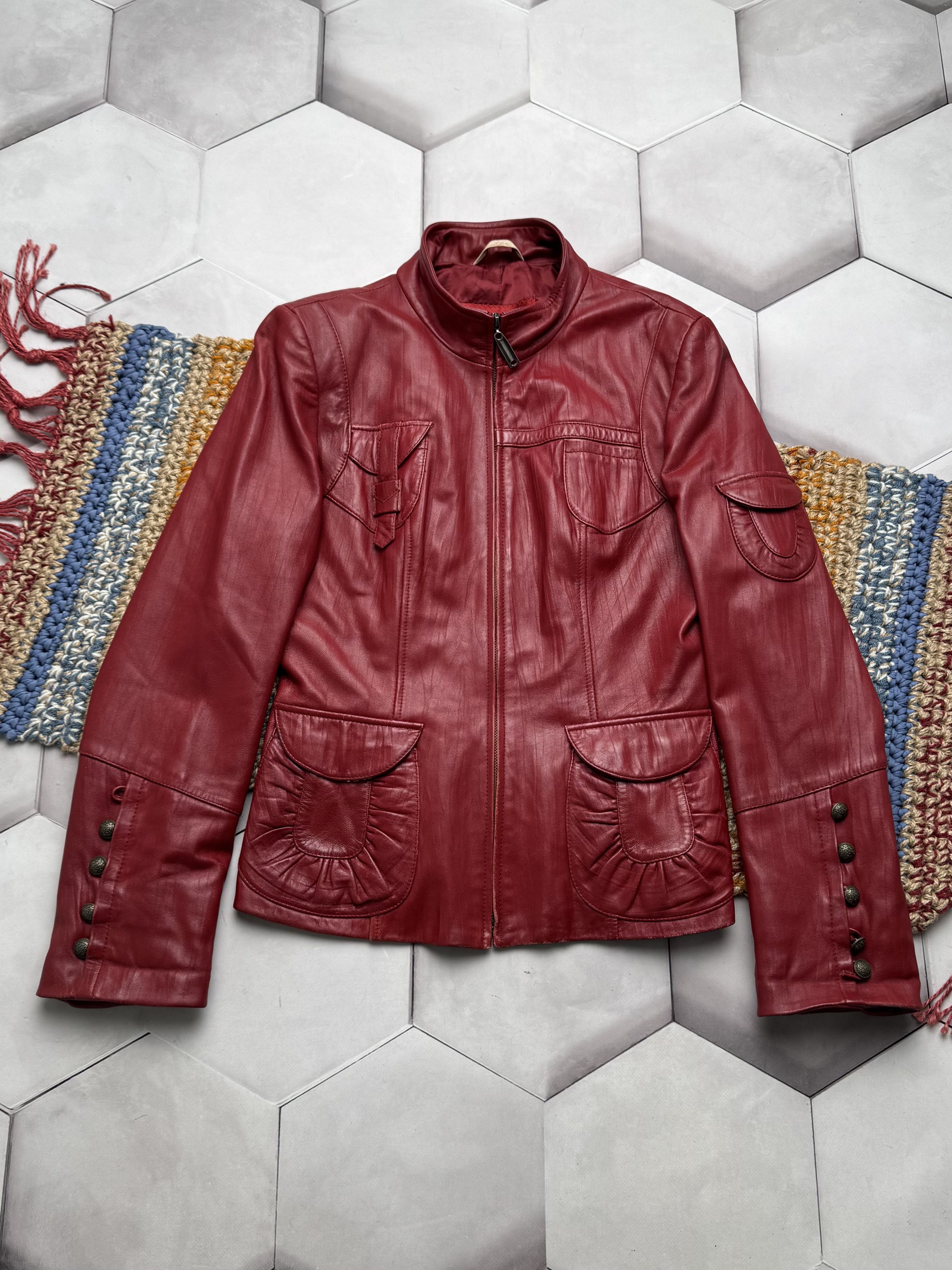 Vintage Vintage Red Leather Jacket Zip Up Fitted Y2K Style (E4) Size S / US 4 / IT 40 - 1 Thumbnail