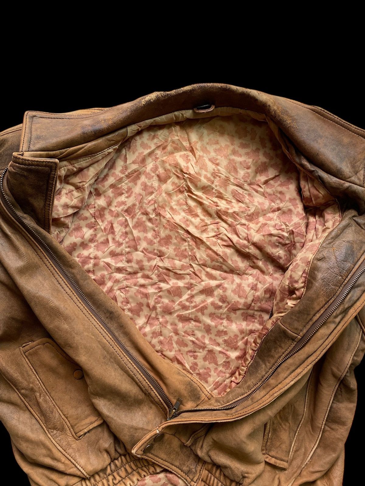 Japanese Brand VINTAGE LEATHER WEAR BOMBER JACKET DESIGN RARE Size US L / EU 52-54 / 3 - 8 Thumbnail