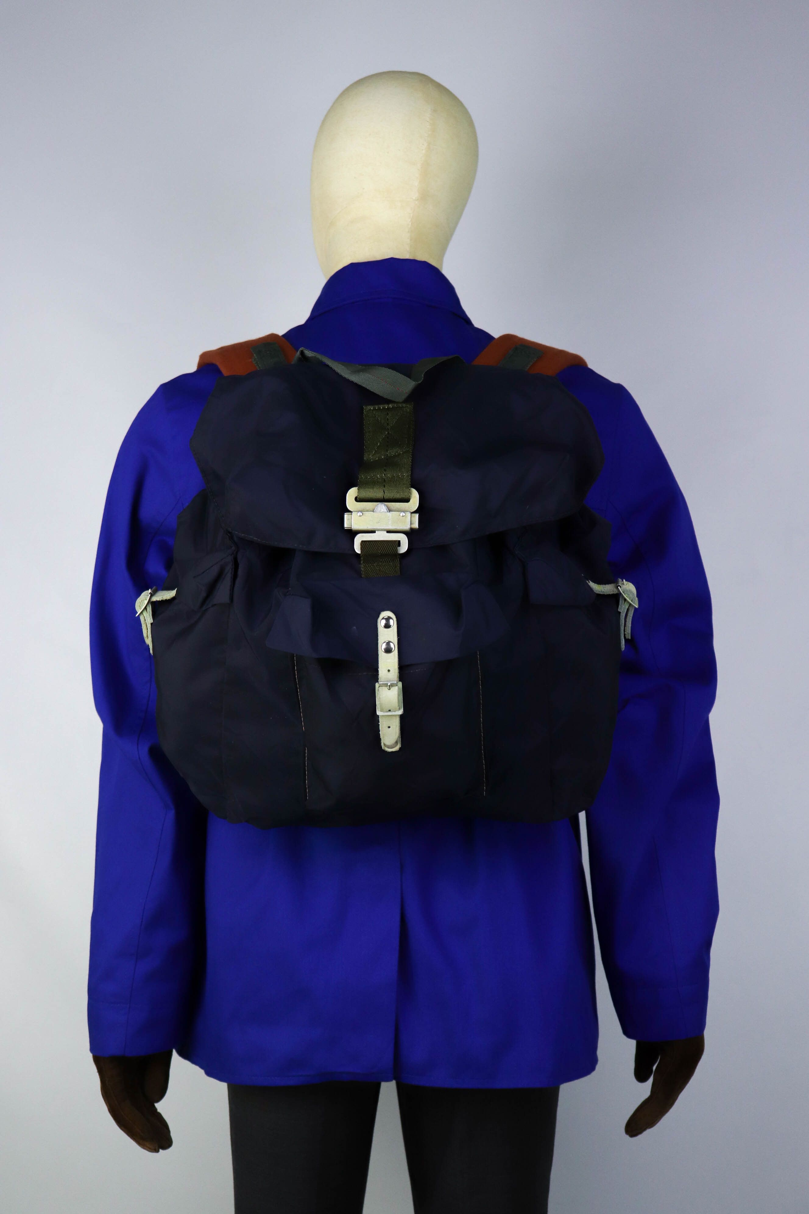 Vintage Vintage Custom Made Nylon/Leather Military Army Rucksack Size ONE SIZE - 10 Thumbnail