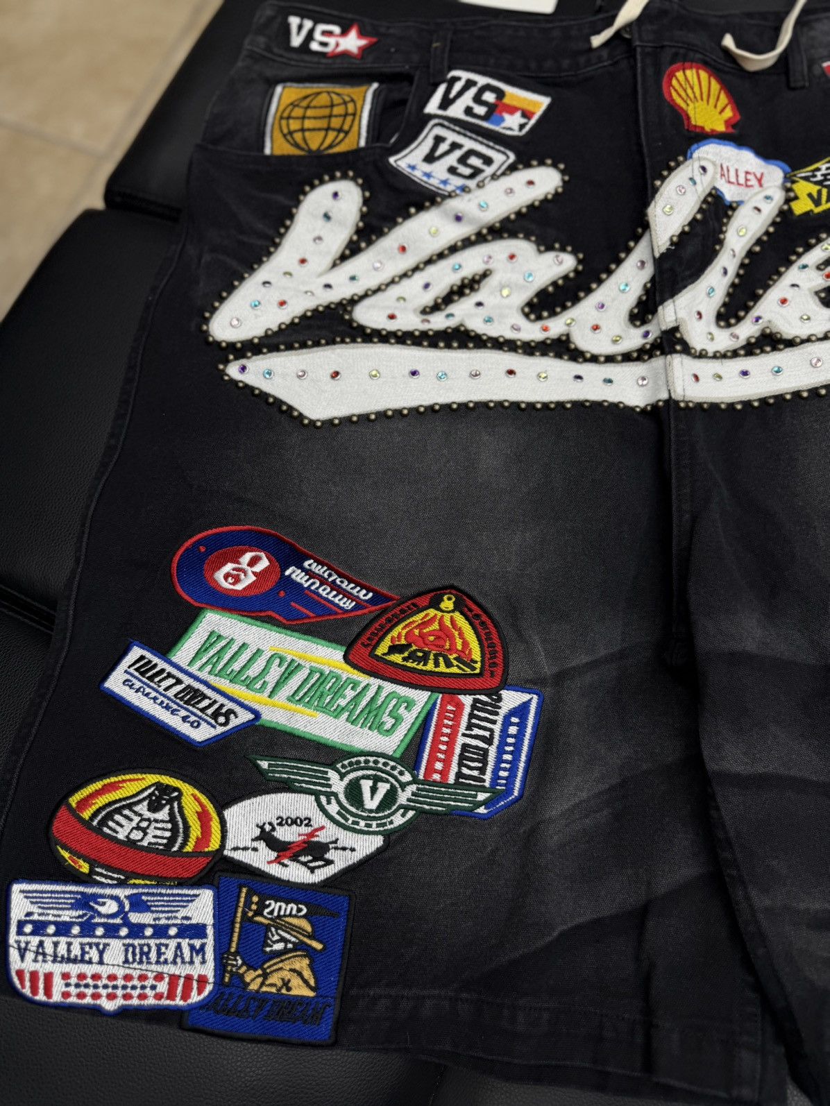 Vale Valley Black Denim Patchwork Shorts Size 38 (Brand New) Size US 38 / EU 54 - 6 Thumbnail