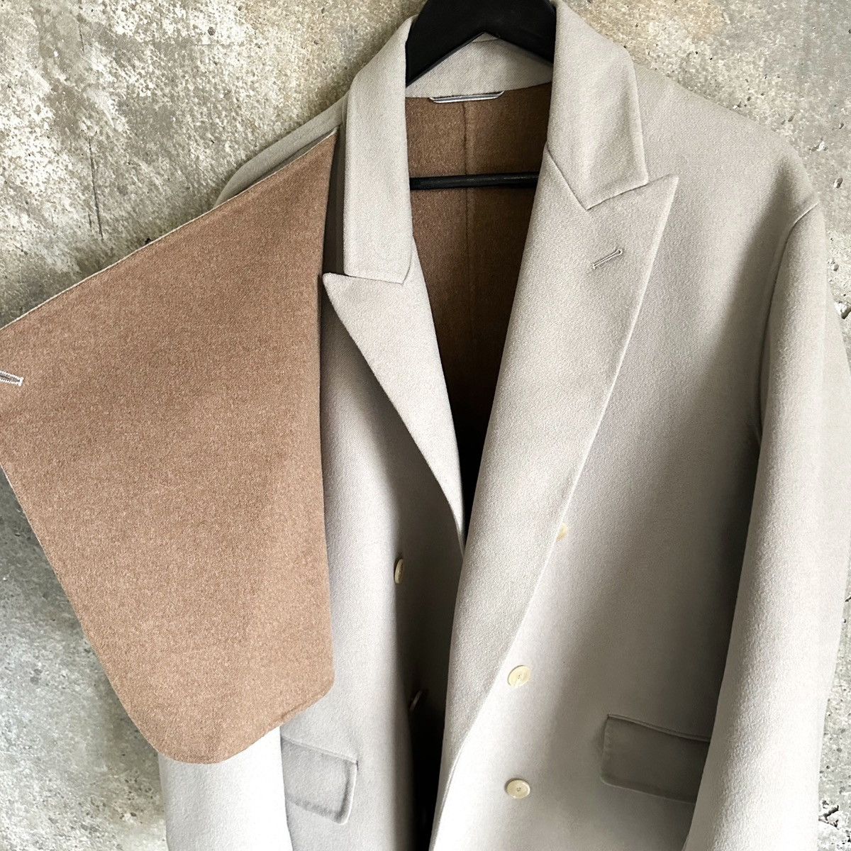RUNWAY FW19 Cashmere Double Breasted Asymmetrical Flap Coat