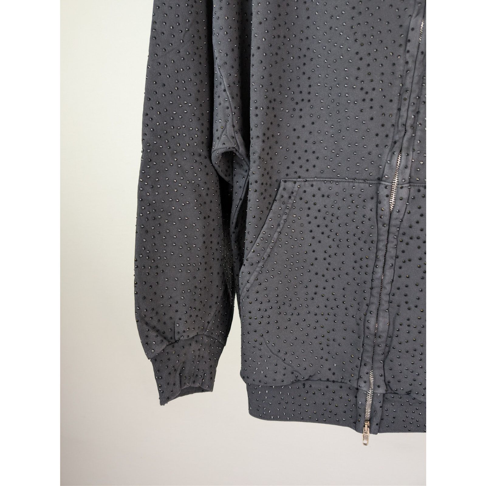 Balenciaga o1rshd1 Crystal-Embellished Small Zip-Up Hoodie Washed Black Size US M / EU 48-50 / 2 - 6 Thumbnail