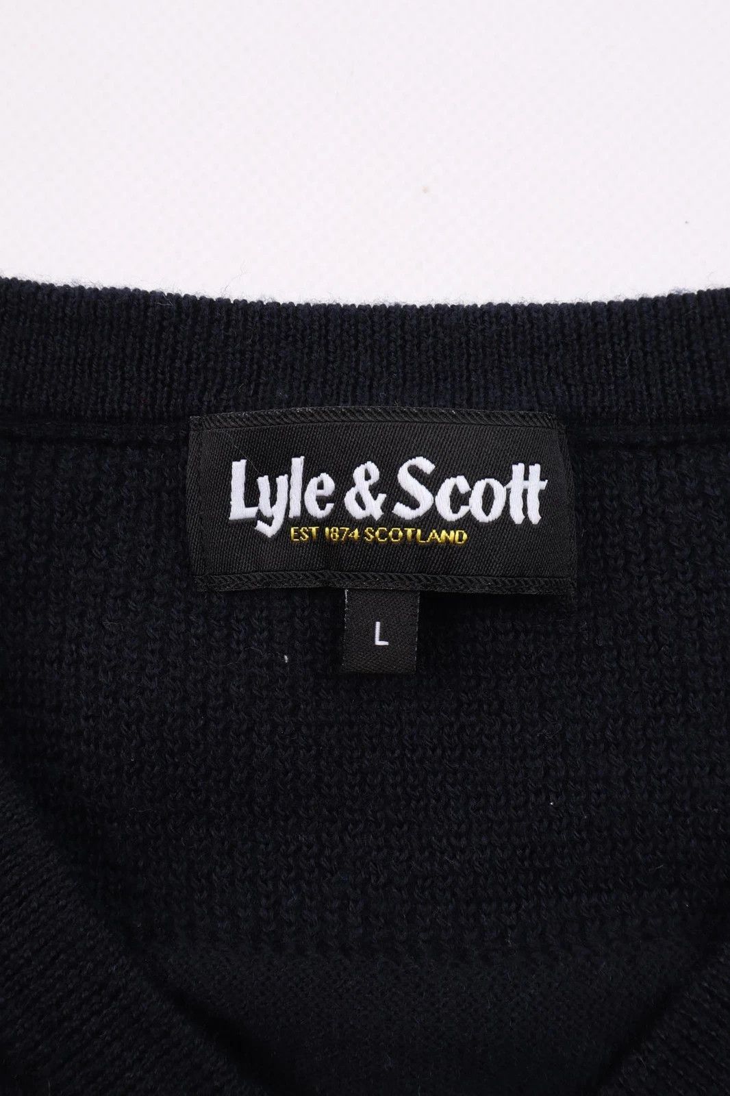 Lyle & Scott Lyle & Scott Merino Wool V-Neck Knitted Navy Jumper Sweater Size US M / EU 48-50 / 2 - 2 Thumbnail