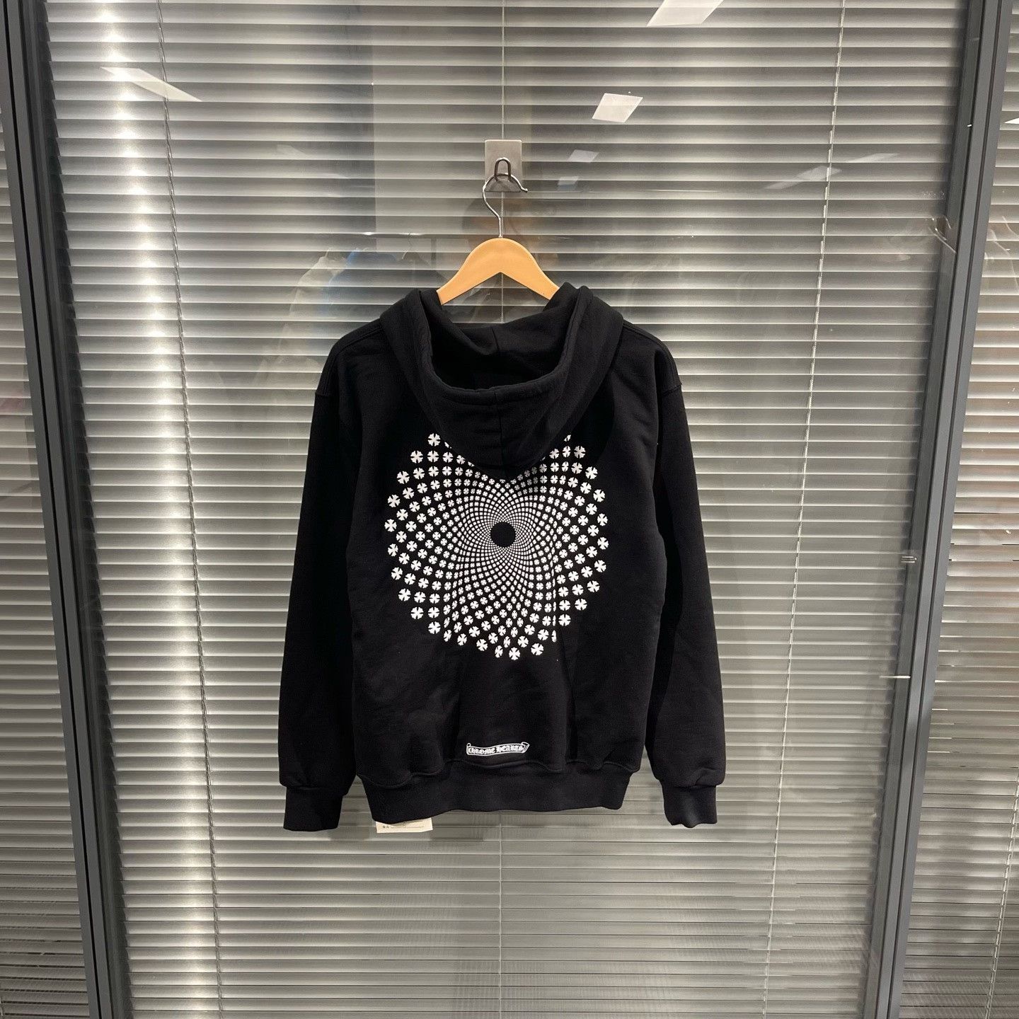 Chrome Hearts Chrome Hearts Back Cross Print Zip Hoodie S Size US S / EU 44-46 / 1 - 1 Thumbnail