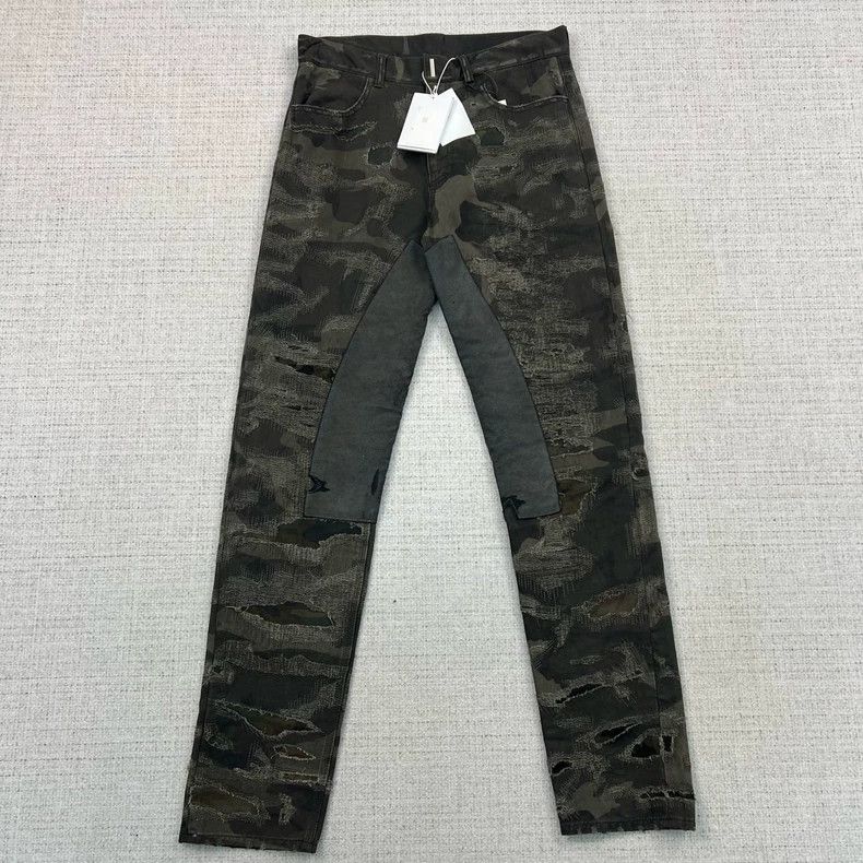 Givenchy Givenchy FW22 Camo print distressed fit denim pants 2505-Ne Size US 32 / EU 48 - 1 Thumbnail