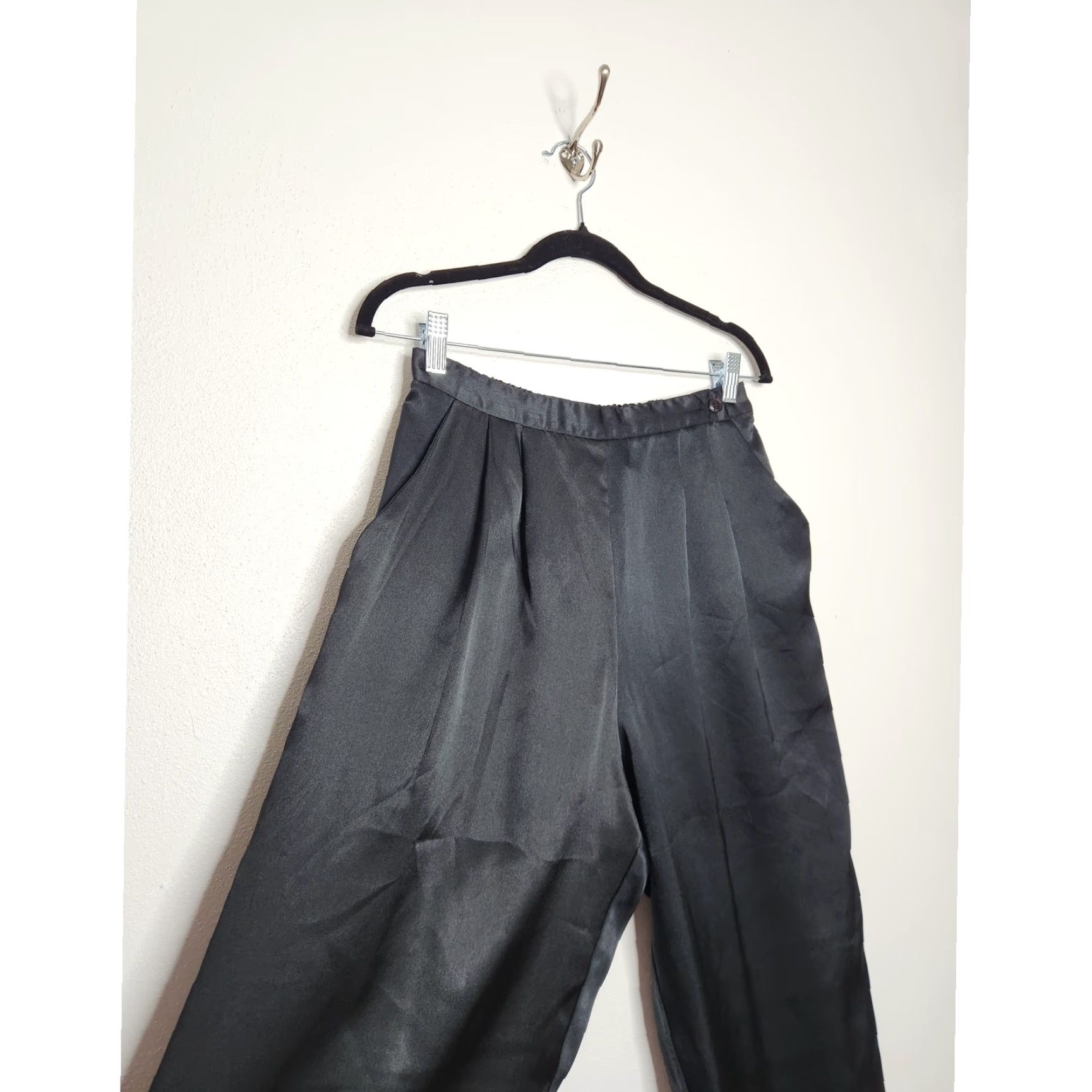 Vintage VINTAGE Black Satin Pants Bottoms Dress Pants Women's 12 Regular 42 13.5 14 27.5 90s 80s Slacks Size 34" / US 12 / IT 48 - 4 Thumbnail