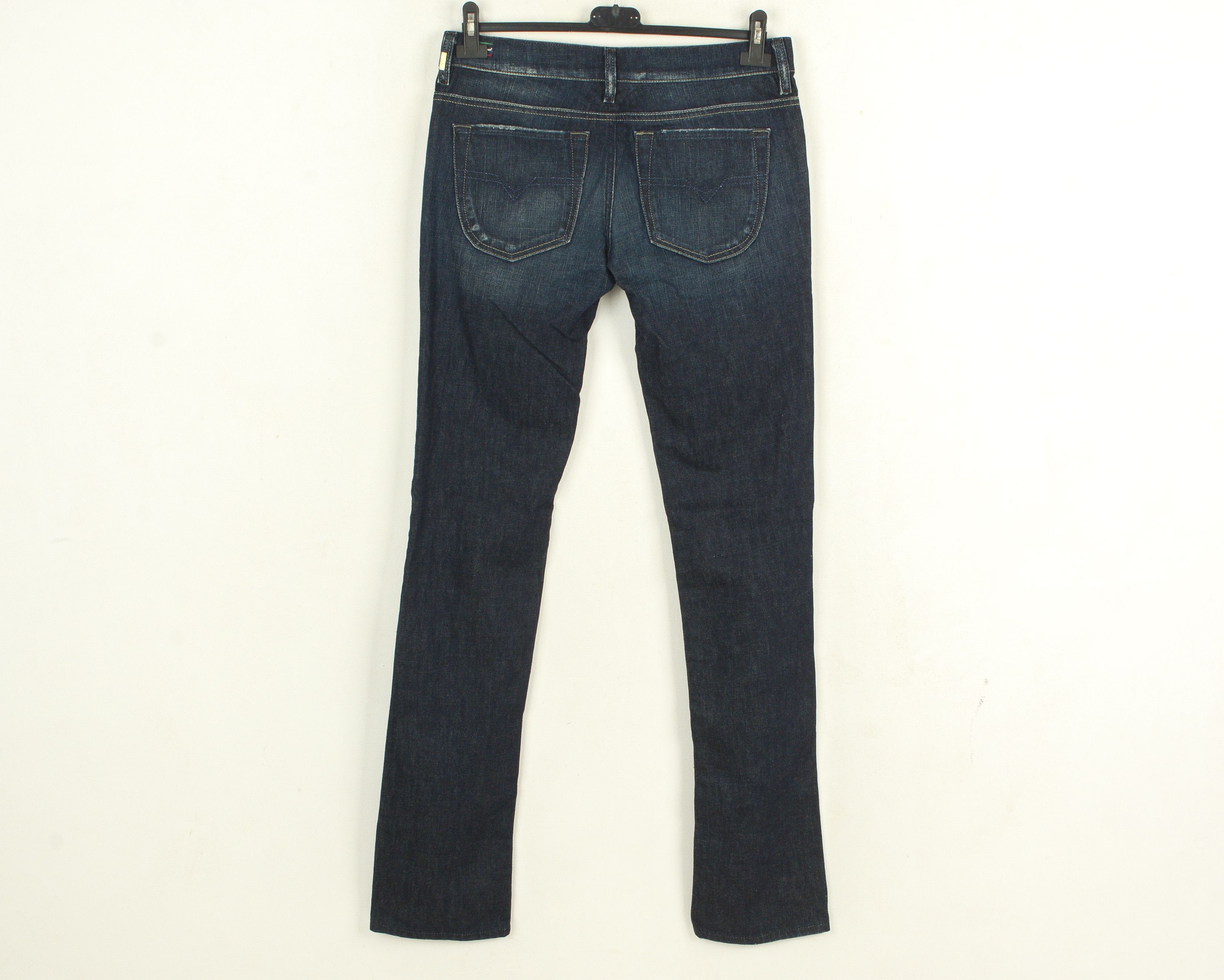 Diesel LIV Stretch Women W30 L34 Jeans Straight Mid Rise Trousers Size 30" / US 8 / IT 44 - 3 Thumbnail