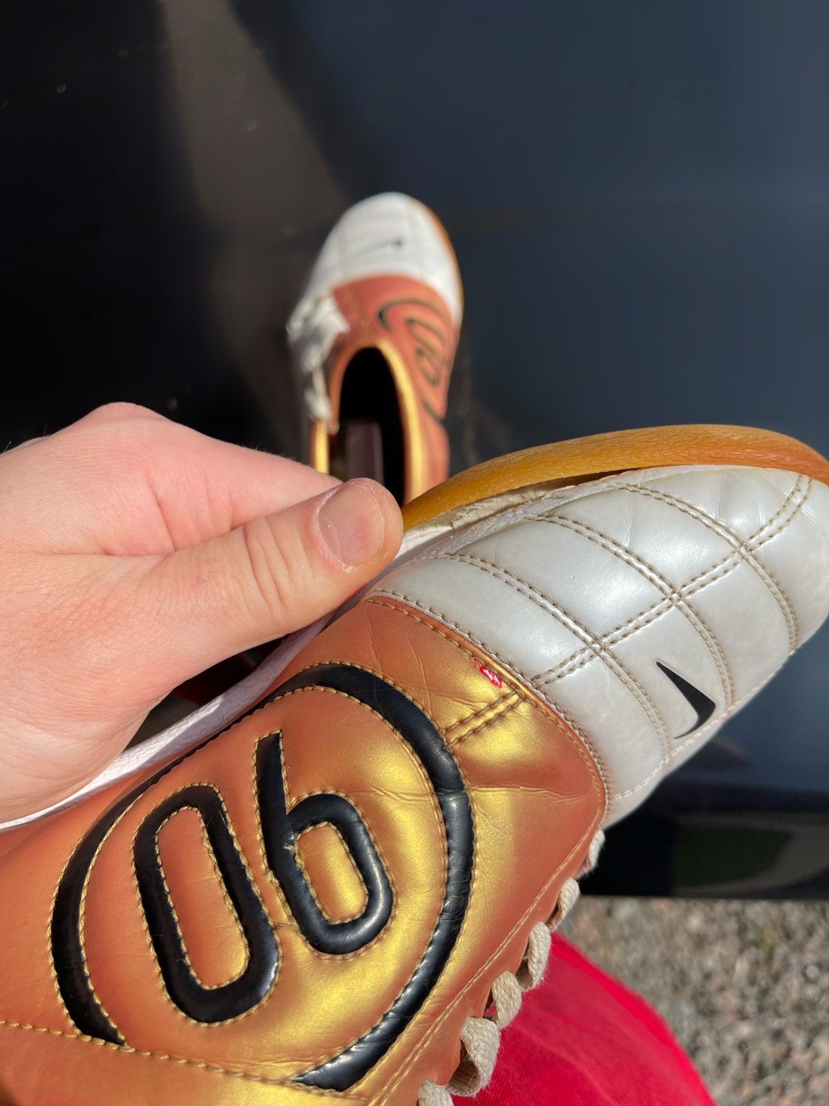 Vintage Nike Total 90 III IC Indoor Shoes Gold 9.5US Air zoom Size US 9.5 / EU 42-43 - 13 Thumbnail