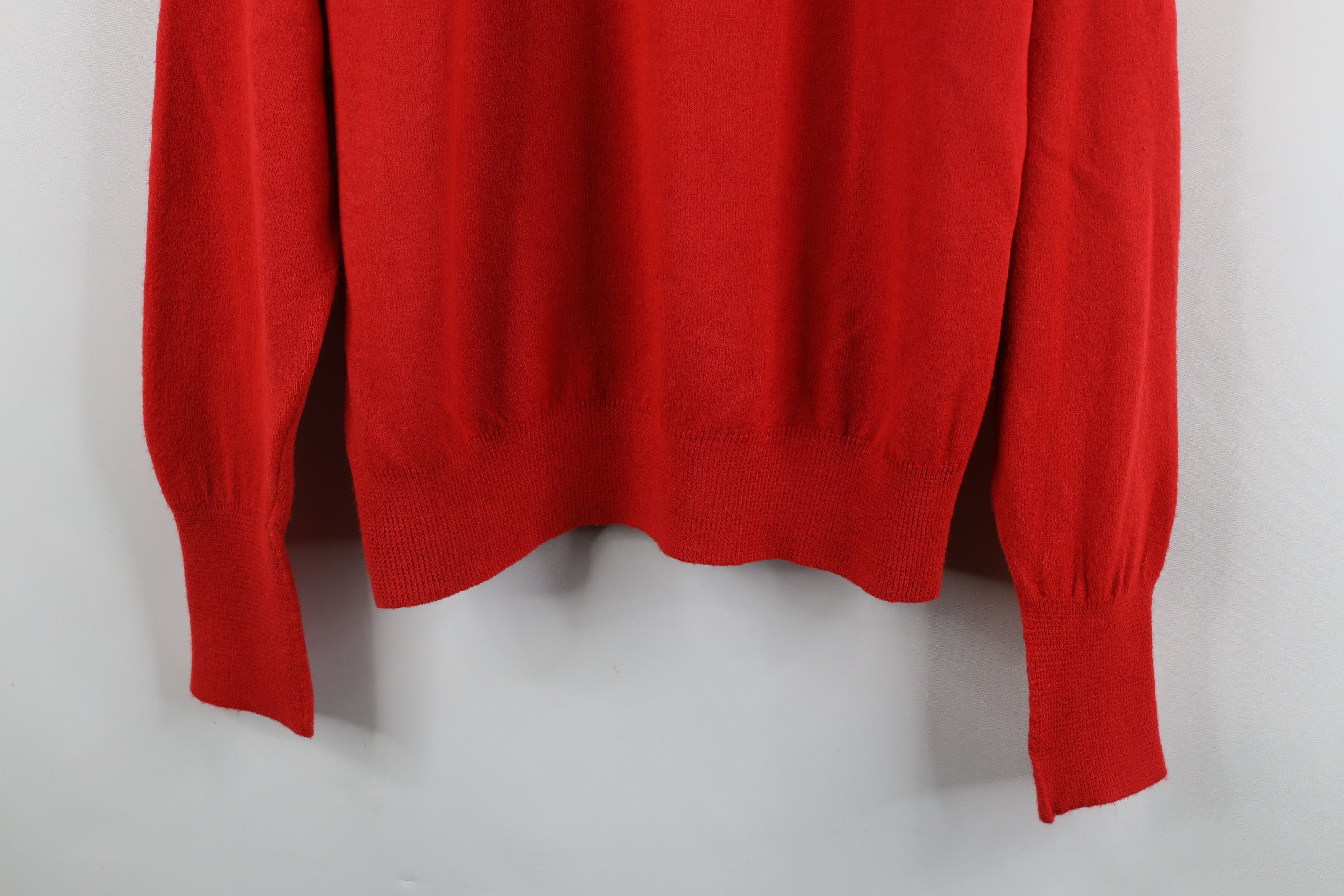 Vintage Vintage 70s Streetwear Soft Knit V-Neck Sweater Red USA Size US L / EU 52-54 / 3 - 3 Thumbnail