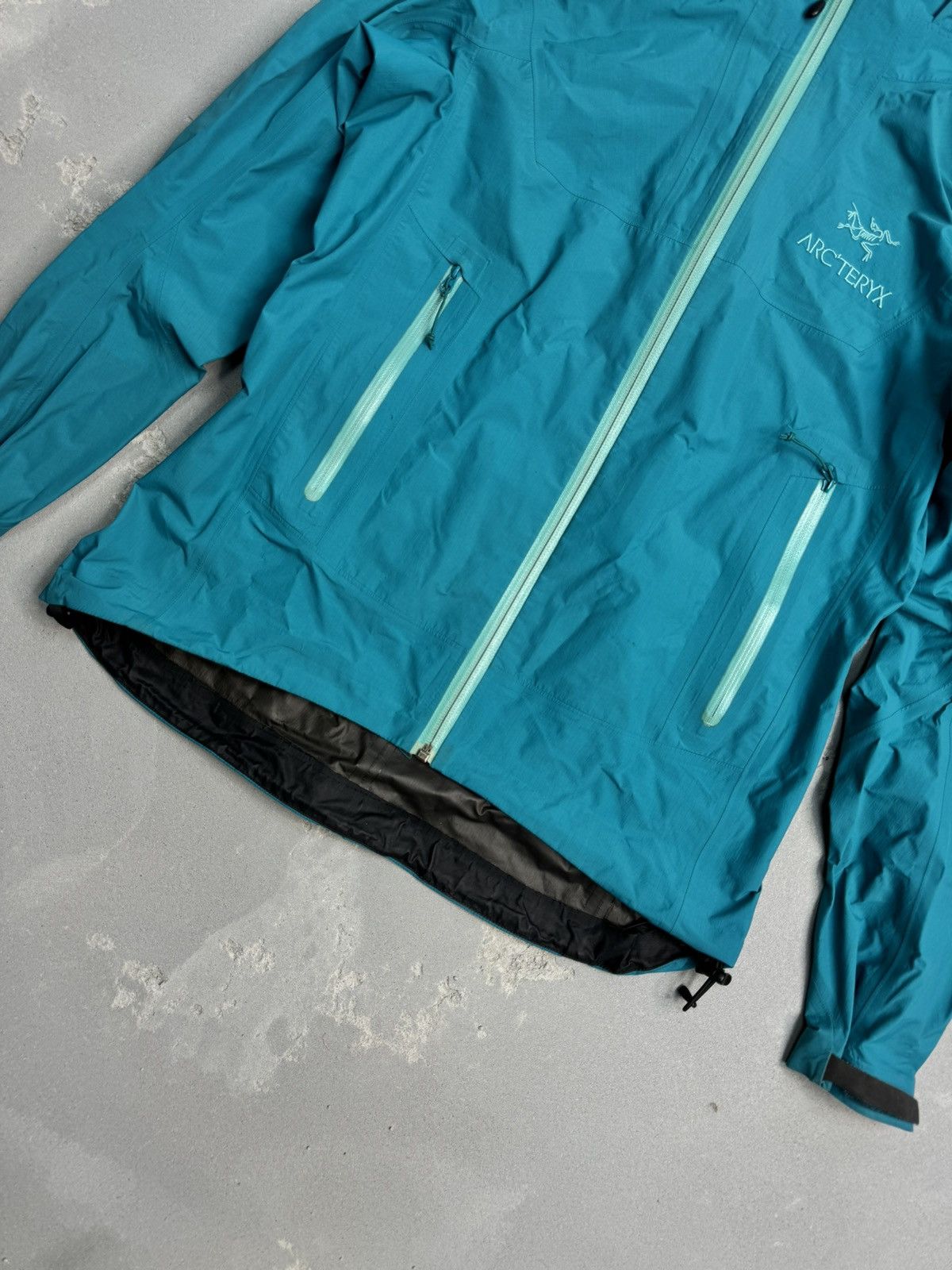 Arc'teryx Vintage Arc’teryx Paclite Shell Jacket Size XS / US 0-2 / IT 36-38 - 3 Thumbnail