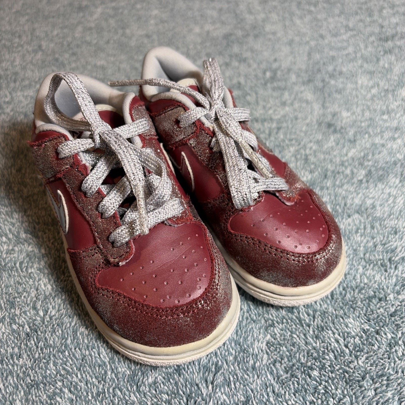 Nike Nike Dunk Low Team Red Metallic Silver Toddler Size US 6.5C Size US 6.5 / EU 39-40 - 4 Thumbnail