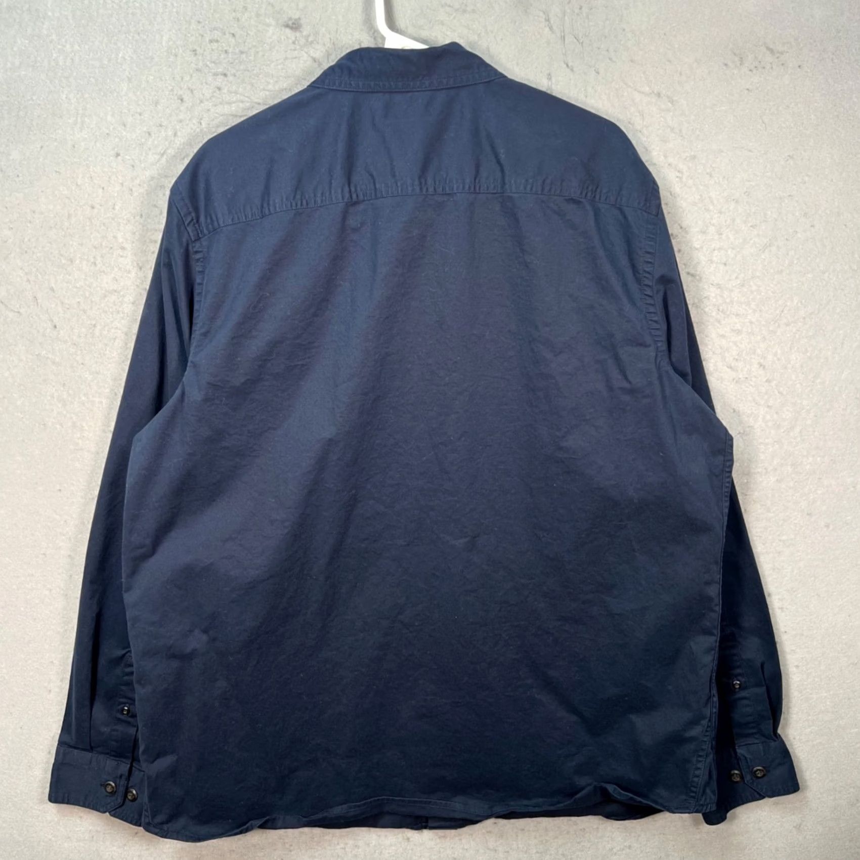 Banana Republic Banana Republic Mens Large Button-Down Shirt Navy Blue Cotton Spandex Long Sleeve Regular Fit Adult Mens Shirt Size US L / EU 52-54 / 3 - 2 Thumbnail