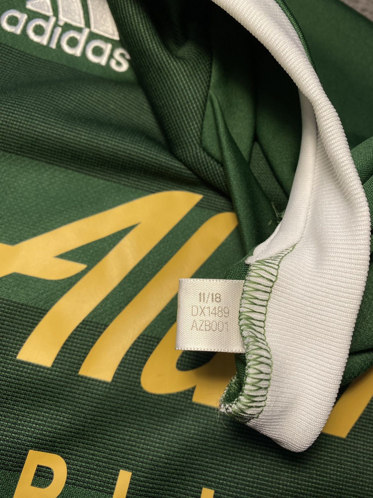 Adidas 2019/20 Adidas Portland Timbers Home Soccer Jersey T-shirt Size US S / EU 44-46 / 1 - 14 Thumbnail