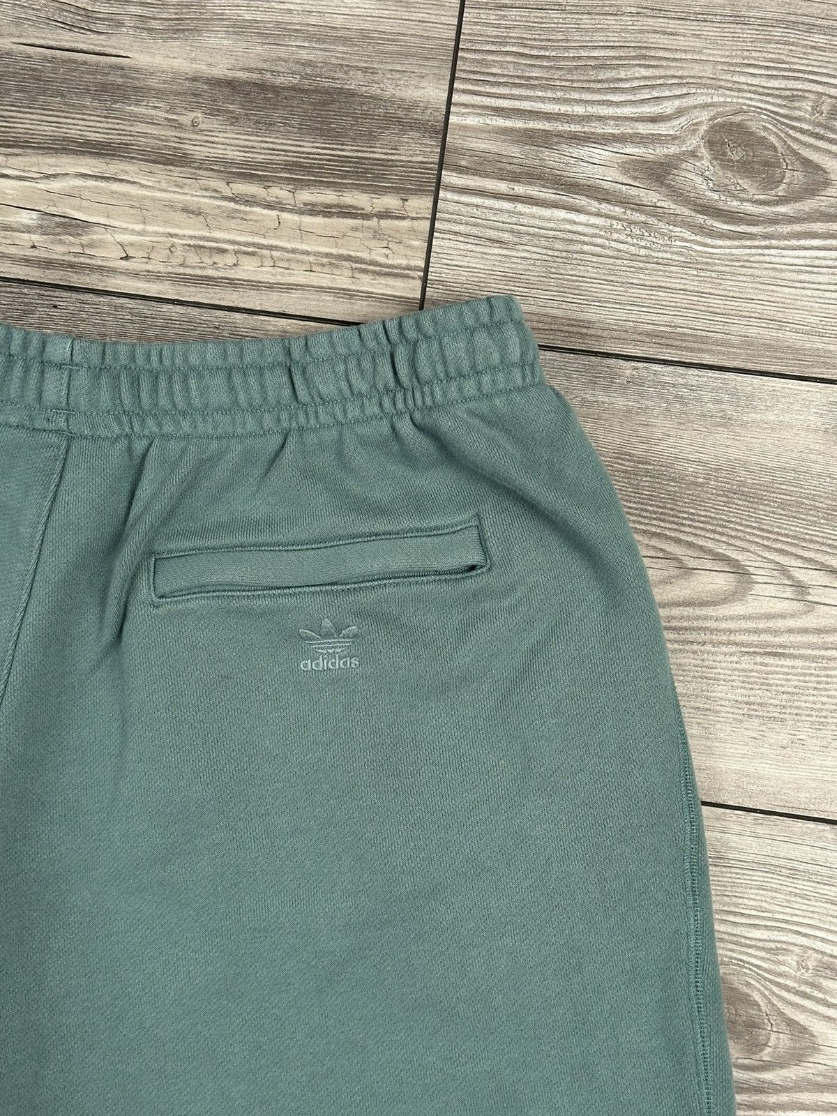 Adidas Pharrell x Adidas Humanrace Sweat Shorts Size US 34 / EU 50 - 4 Thumbnail