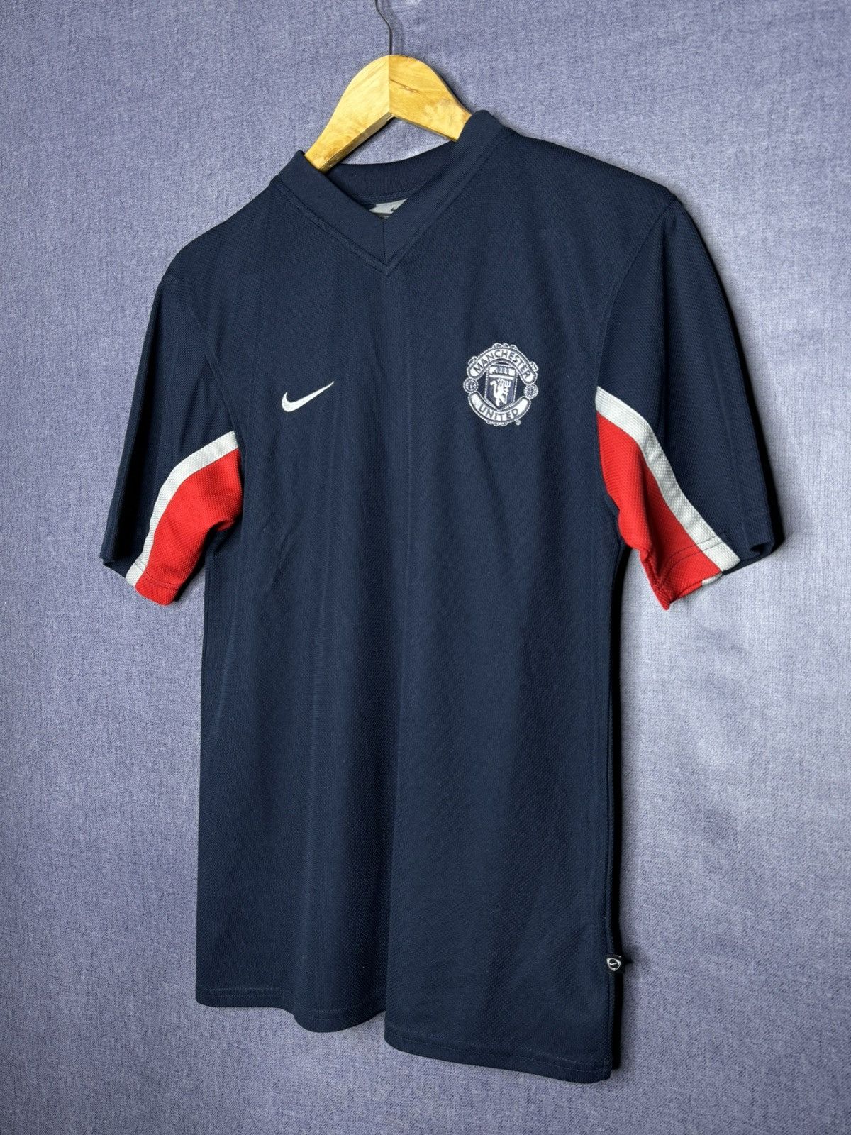 Nike Vintage Nike Manchester United Jersey 2002/2003 Training Size US S / EU 44-46 / 1 - 2 Thumbnail