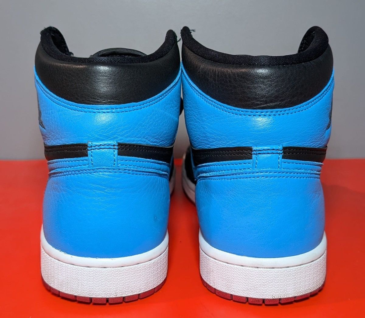 Jordan Brand Size 12W/10.5M - Jordan 1 High OG UNC To Chicago 2020 Size US 12 / IT 42 - 5 Thumbnail