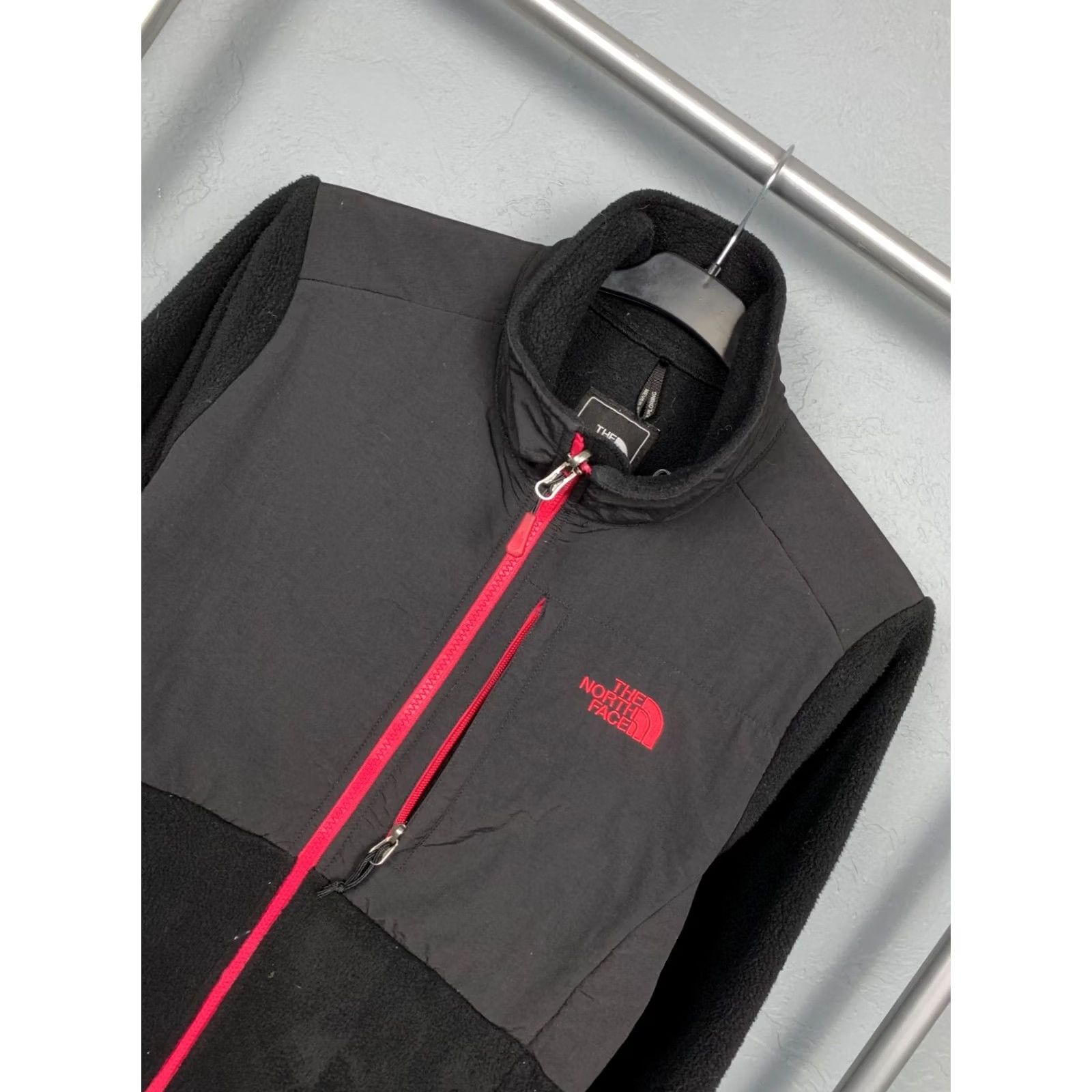 The North Face The North Face Denali Womens Jacket XS S Black Fleece Denali Size S / US 4 / IT 40 - 2 Thumbnail