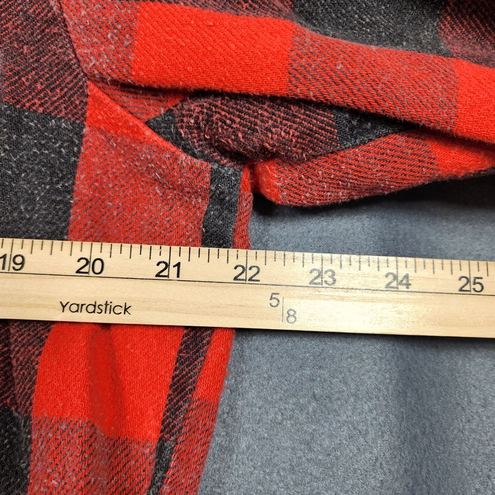 Vintage VINTAGE OshKosh Flannel Shirt Medium Buffalo Plaid Shacket Woodsman Mens Size US M / EU 48-50 / 2 - 4 Thumbnail