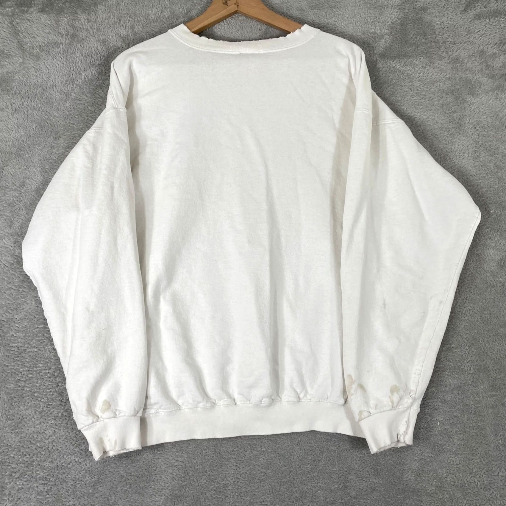 Nike VINTAGE Nike Air Sweatshirt Mens Large White Distressed Graphic Logo Crewneck 90s Size US L / EU 52-54 / 3 - 2 Thumbnail