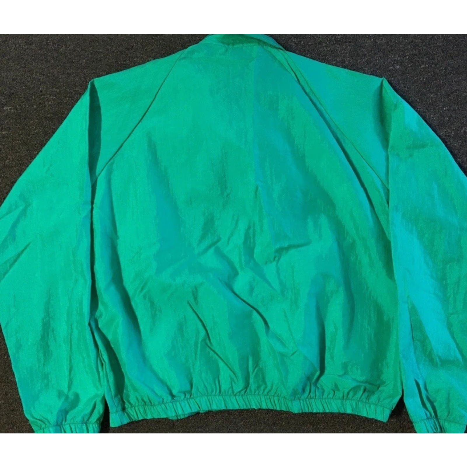 Vintage VINTAGE Navajo Nation Dept Of Employment Wind Jacket S M Green USA Police Lightweight Windbreaker 90s Mens Jacket Size US S / EU 44-46 / 1 - 6 Thumbnail