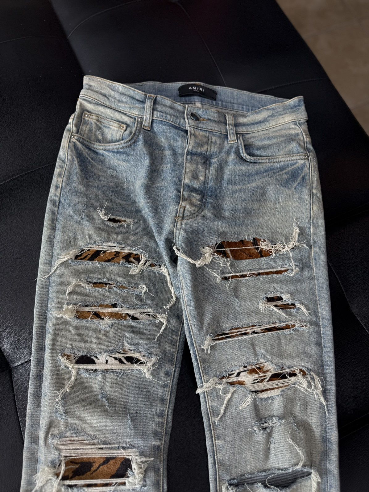 Amiri Amiri Blue Jeans Cheetah Patch Rare Size 30 Flawless 🧼 Size US 30 / EU 46 - 4 Thumbnail