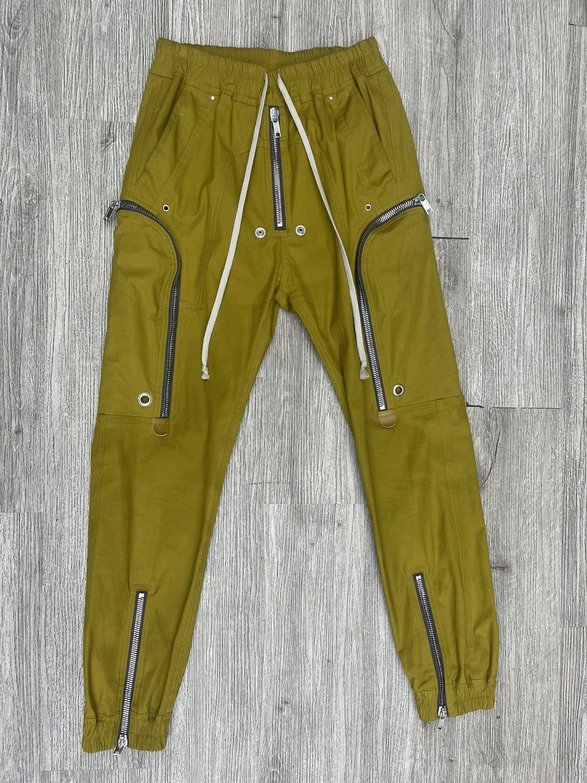 Rick Owens Rick Owens Bauhaus (mustard) pants Size US 28 / EU 44 - 1 Thumbnail