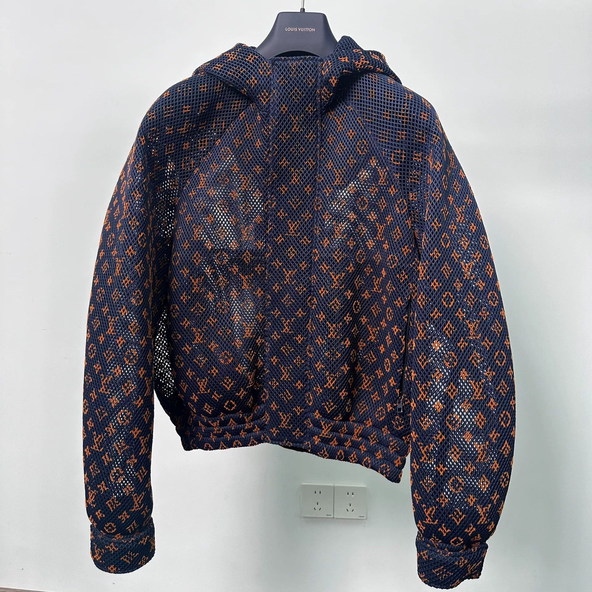 Louis Vuitton Louis Vuitton Tie-Dye Gradient Multi Jacket it_44 Women Size M / US 6-8 / IT 42-44 - 1 Thumbnail