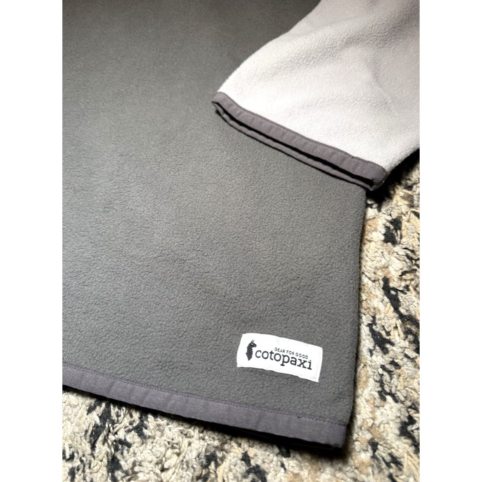 Cotopaxi Cotopaxi Amado 1/2-Zip Fleece Smoke Cinder Grey 2XL Subaru Logo Mens Shirt Jacket Pullover Outdoor Fall Winter Spring Casual Travel Size US XXL / EU 58 / 5 - 2 Thumbnail