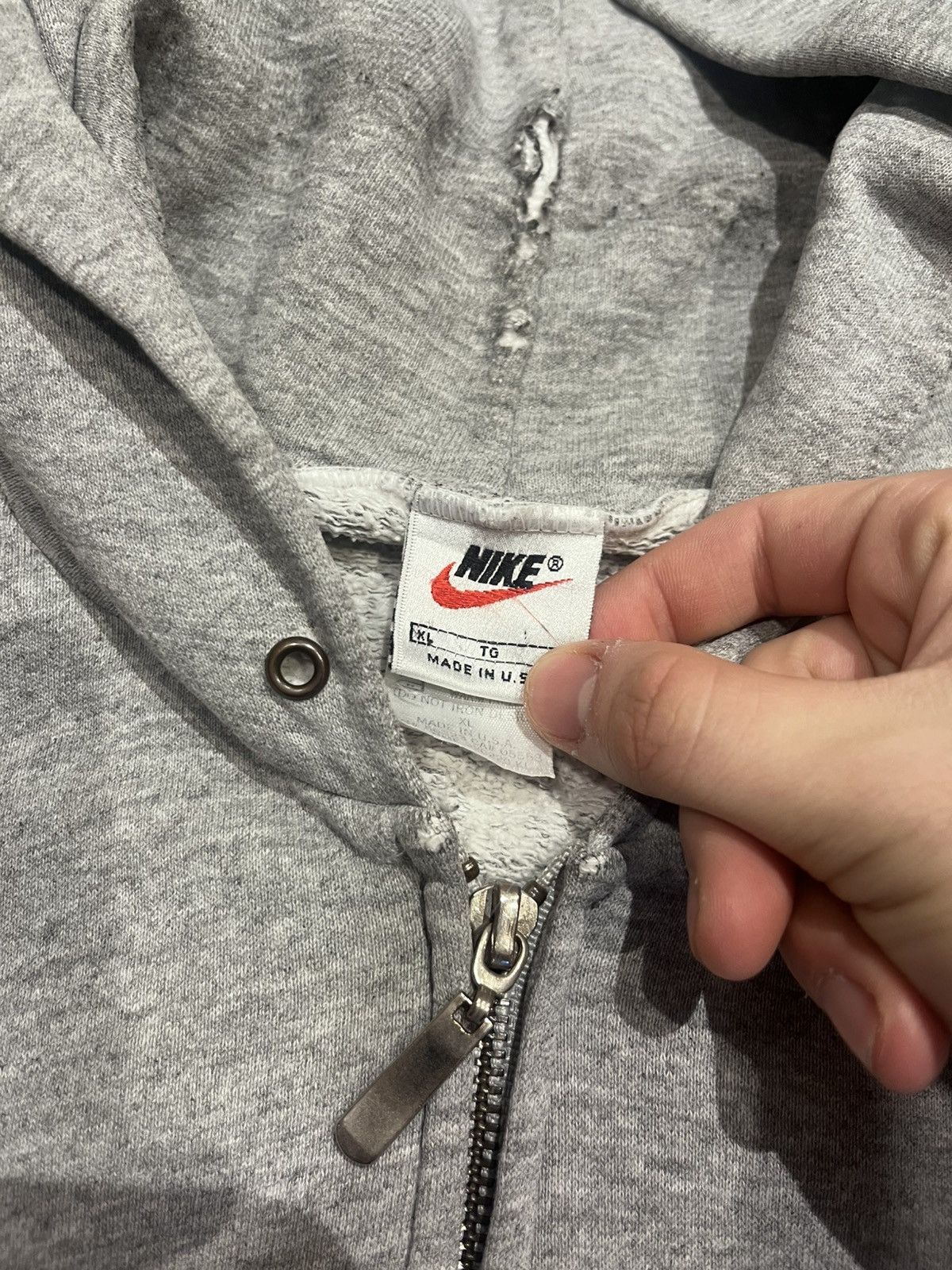 Nike Vintage Nike 90’s Gray Hoodie Cutoff Full Zip Hooded Sweater Size US XL / EU 56 / 4 - 3 Thumbnail