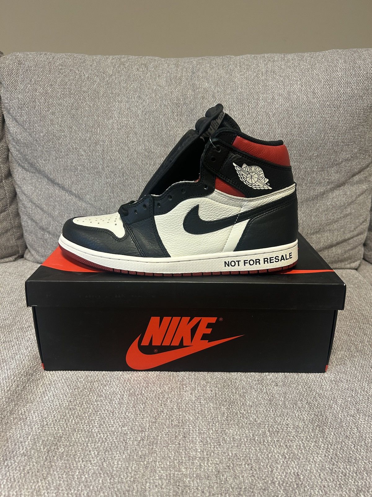 Jordan Brand × Nike Jordan 1 High Not for Resale Size US 10.5 / EU 43-44 - 1 Thumbnail