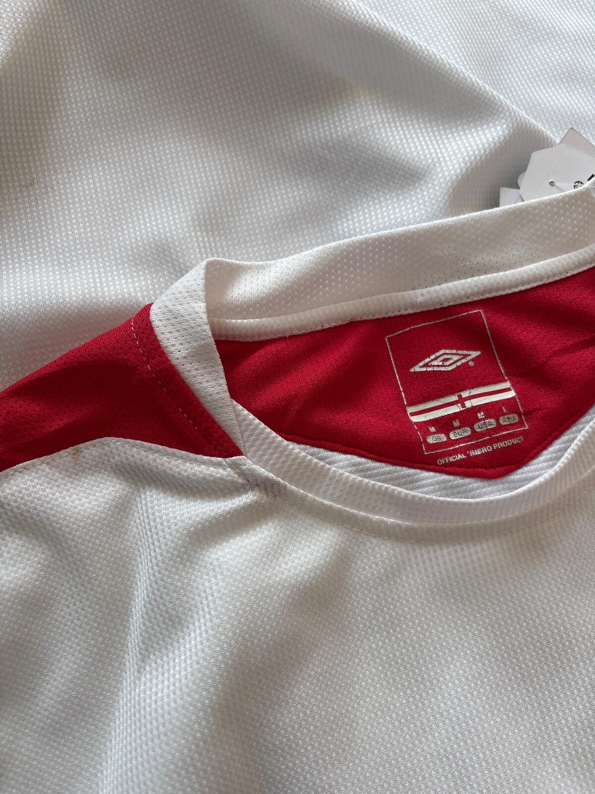 Umbro 2000s England Training Shirt Umbro BNWT (M) Size US M / EU 48-50 / 2 - 5 Thumbnail