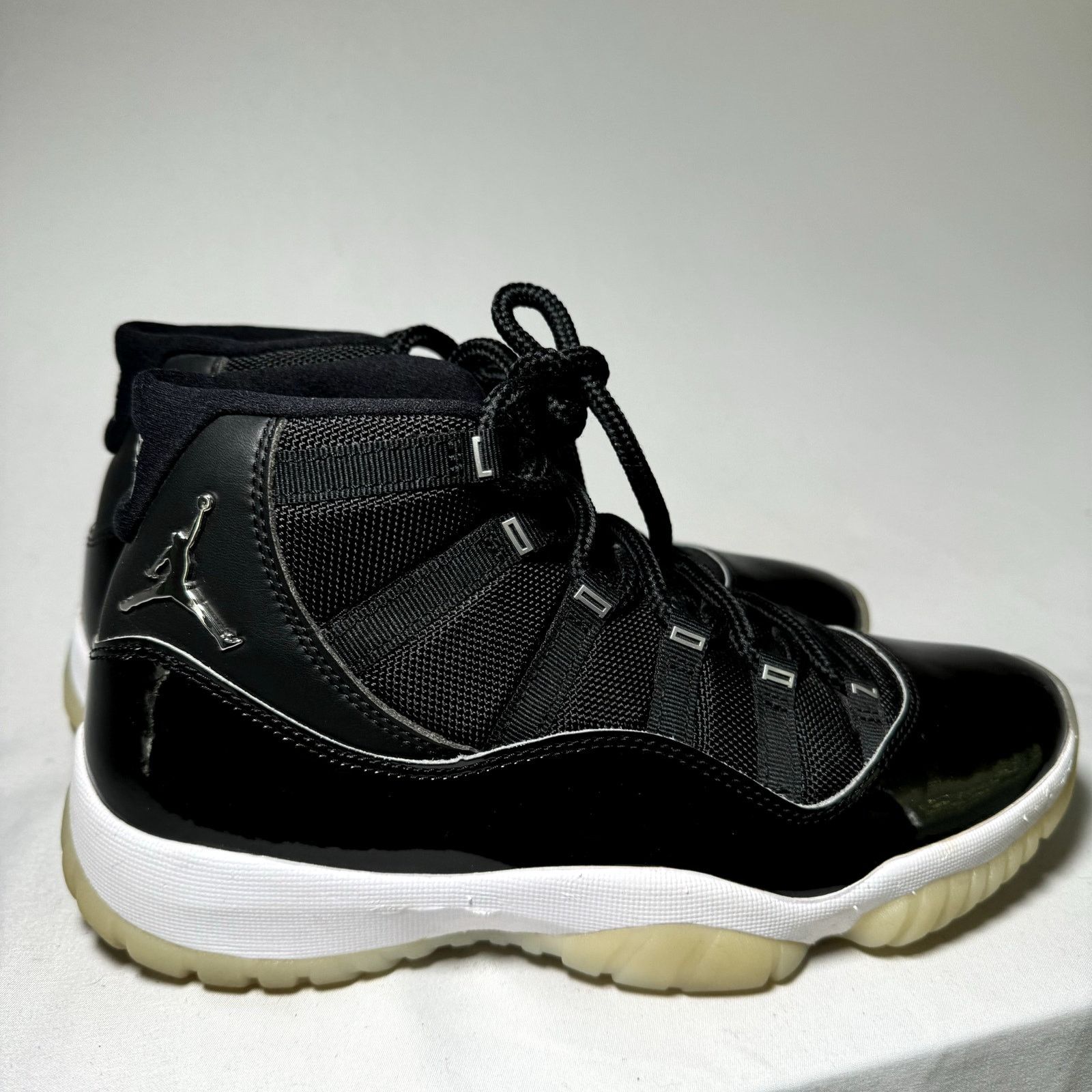 Size Nike Air Jordan 11 Retro Jubilee 25th Anniversary