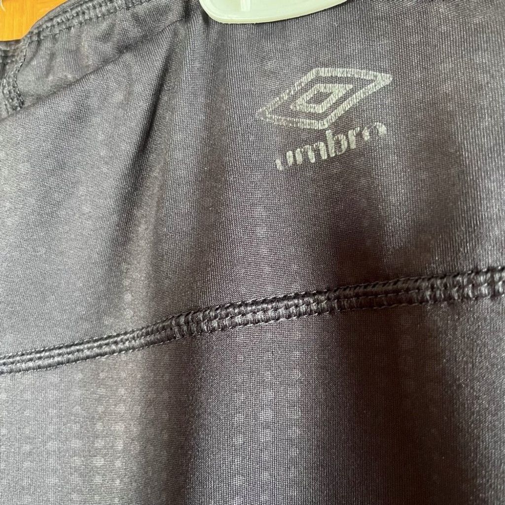 Umbro Umbro Dark Gray Performance Leggings Size 28" / US 6 / IT 42 - 12 Thumbnail