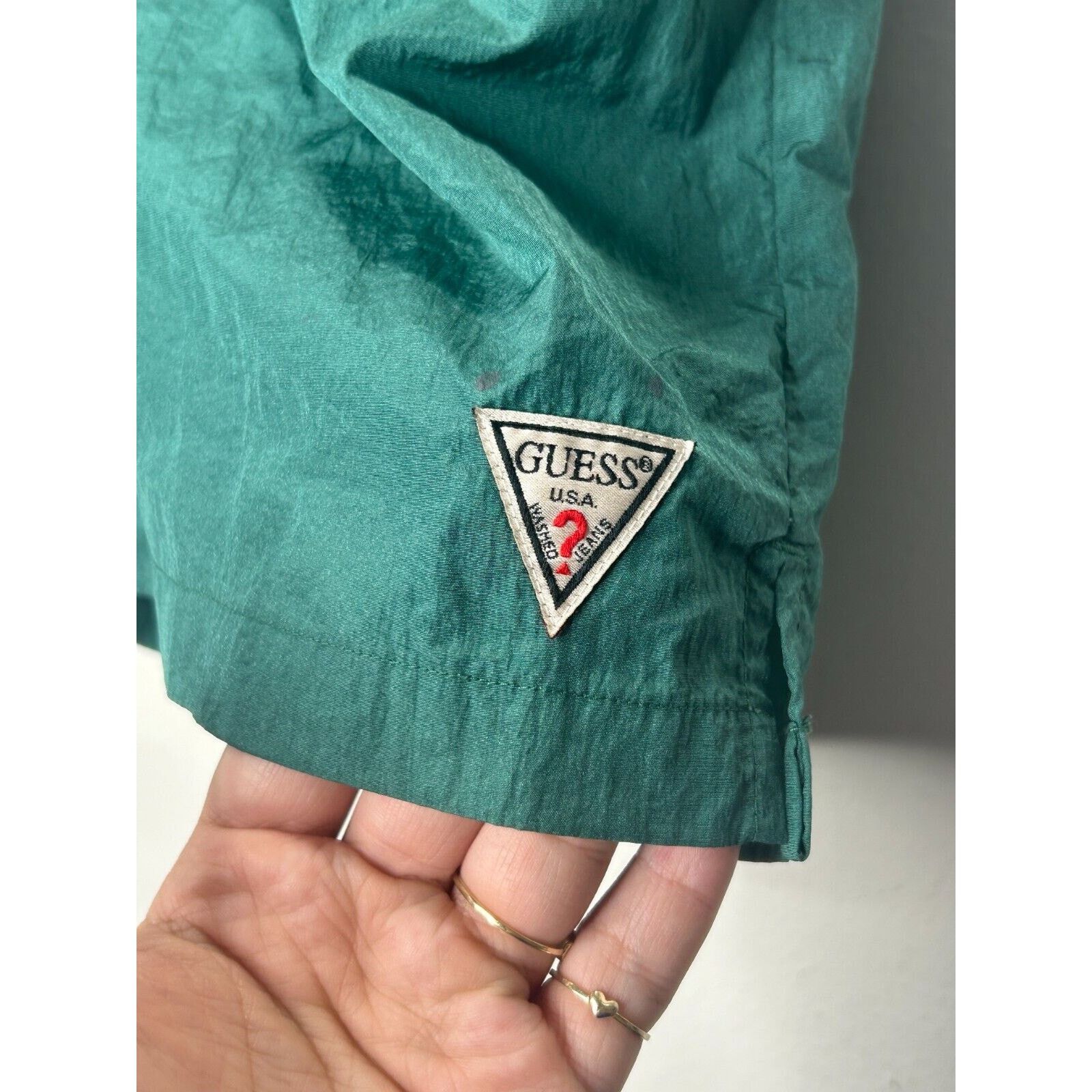 Guess Guess Green Stretch Waist Drawstring Nylon Jogging Shorts S Size 26" / US 2 / IT 38 - 3 Thumbnail