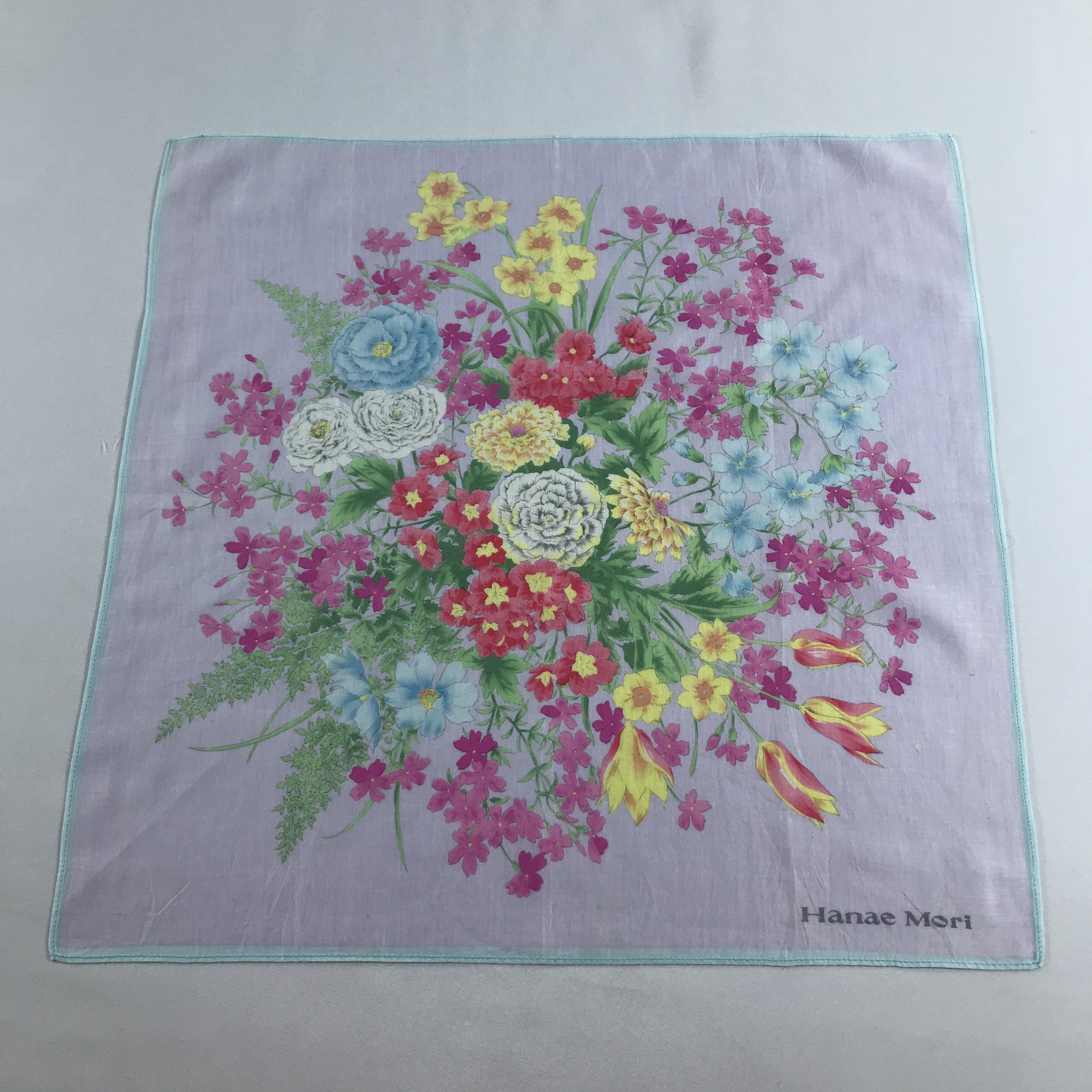 Hanae Mori Hanae Mori Floral Handkerchief Neckerchief Bandana H920 Size ONE SIZE - 1 Thumbnail