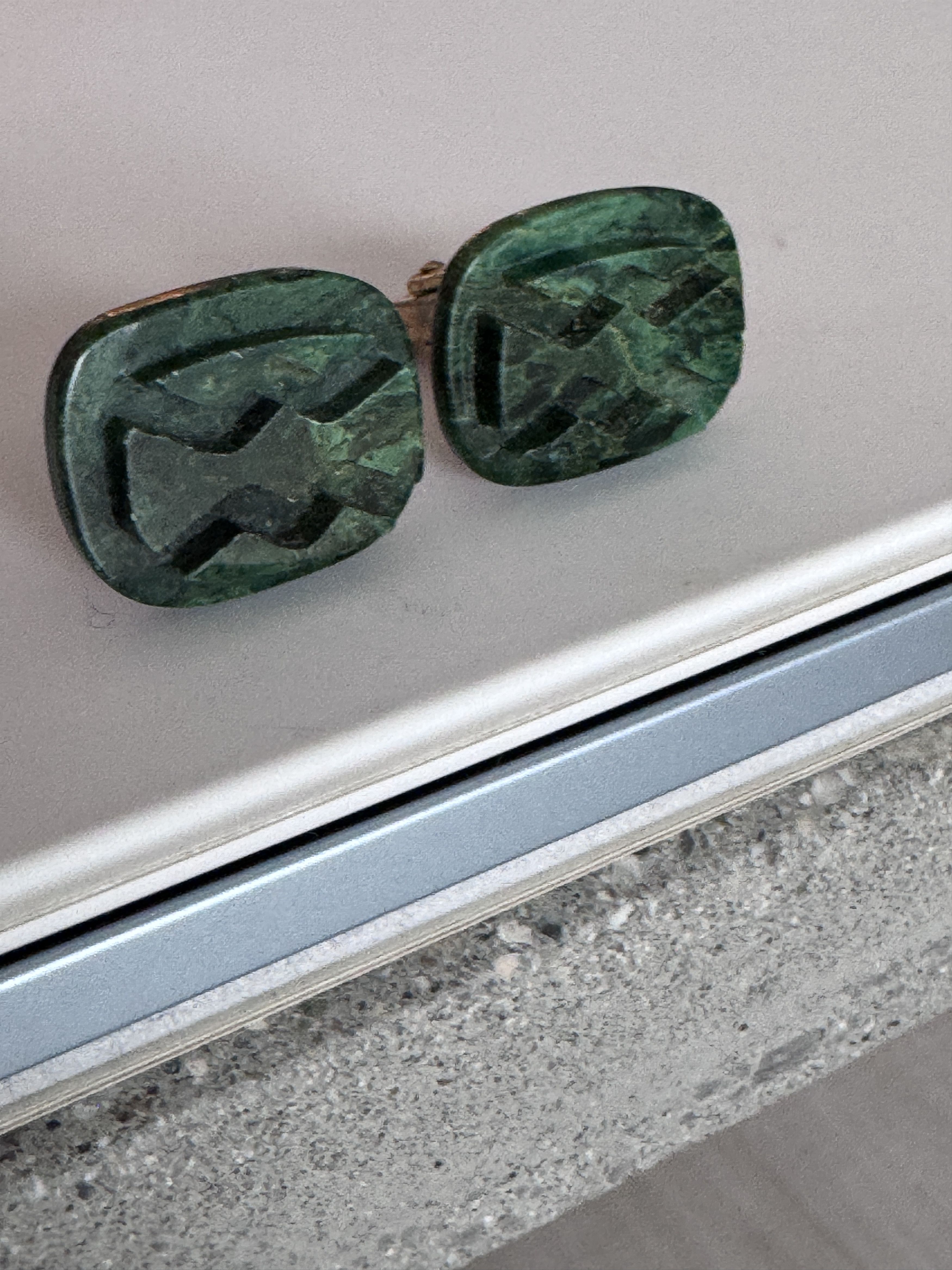 Other VINTAGE MALACHITE and gold cufflinks Size ONE SIZE - 2 Thumbnail