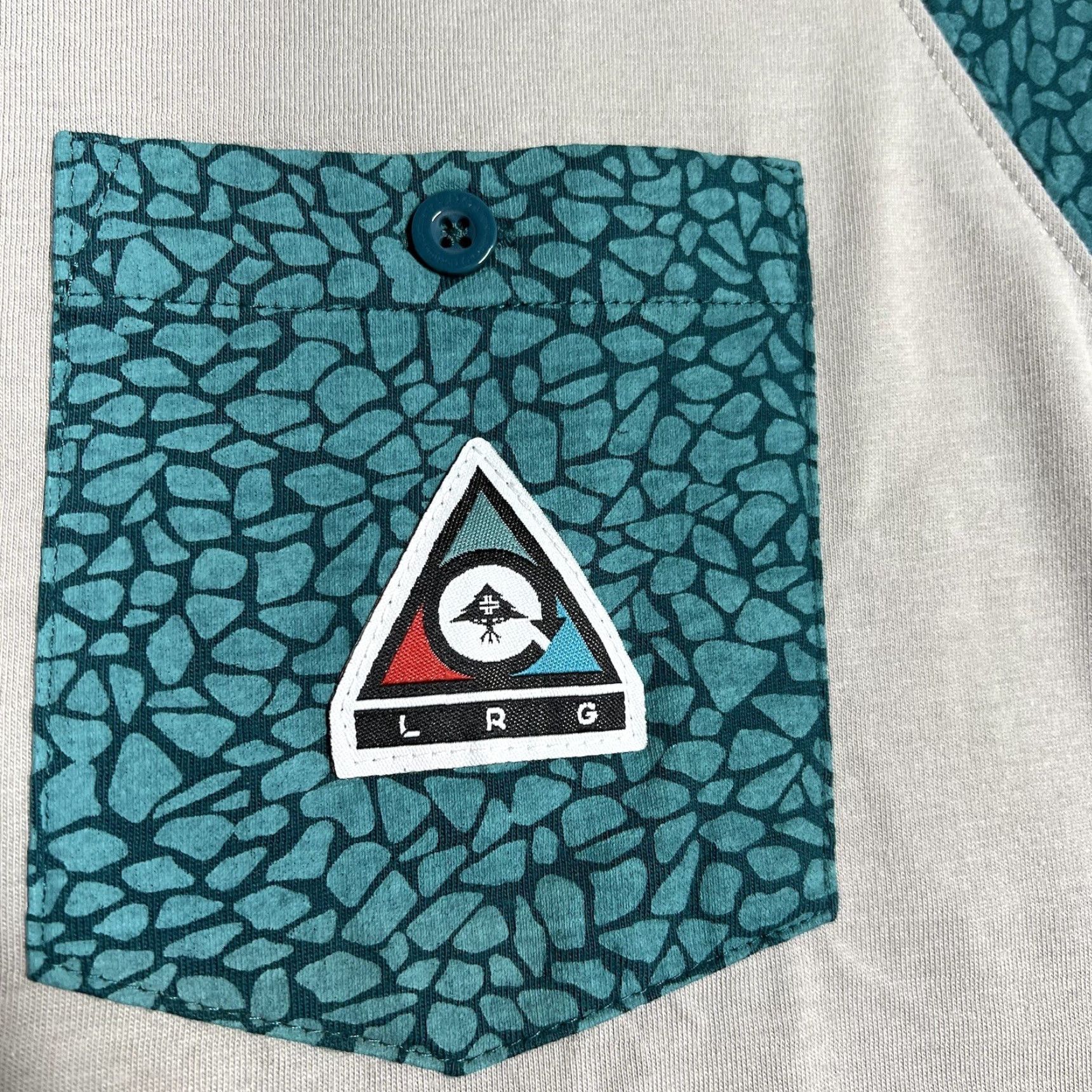 Glanshirt LRG Raglan Shirt Mens Large 3/4 Sleeve Teal Elephant Print Crew Neck Shirt LRG Hip Hop All Seasons Regular Men Size US L / EU 52-54 / 3 - 4 Thumbnail