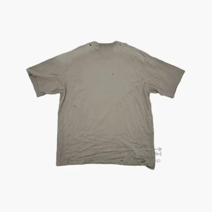 Balenciaga Balenciaga Gray Logo Distressed Short Sleeve T. Size US L / EU 52-54 / 3 - 3 Thumbnail